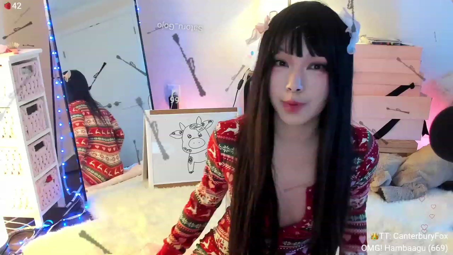 Gallery image thumbnail from AcaiBerry's myfreecams stream on, 12/14/2023, 07:36 image 9 of 20