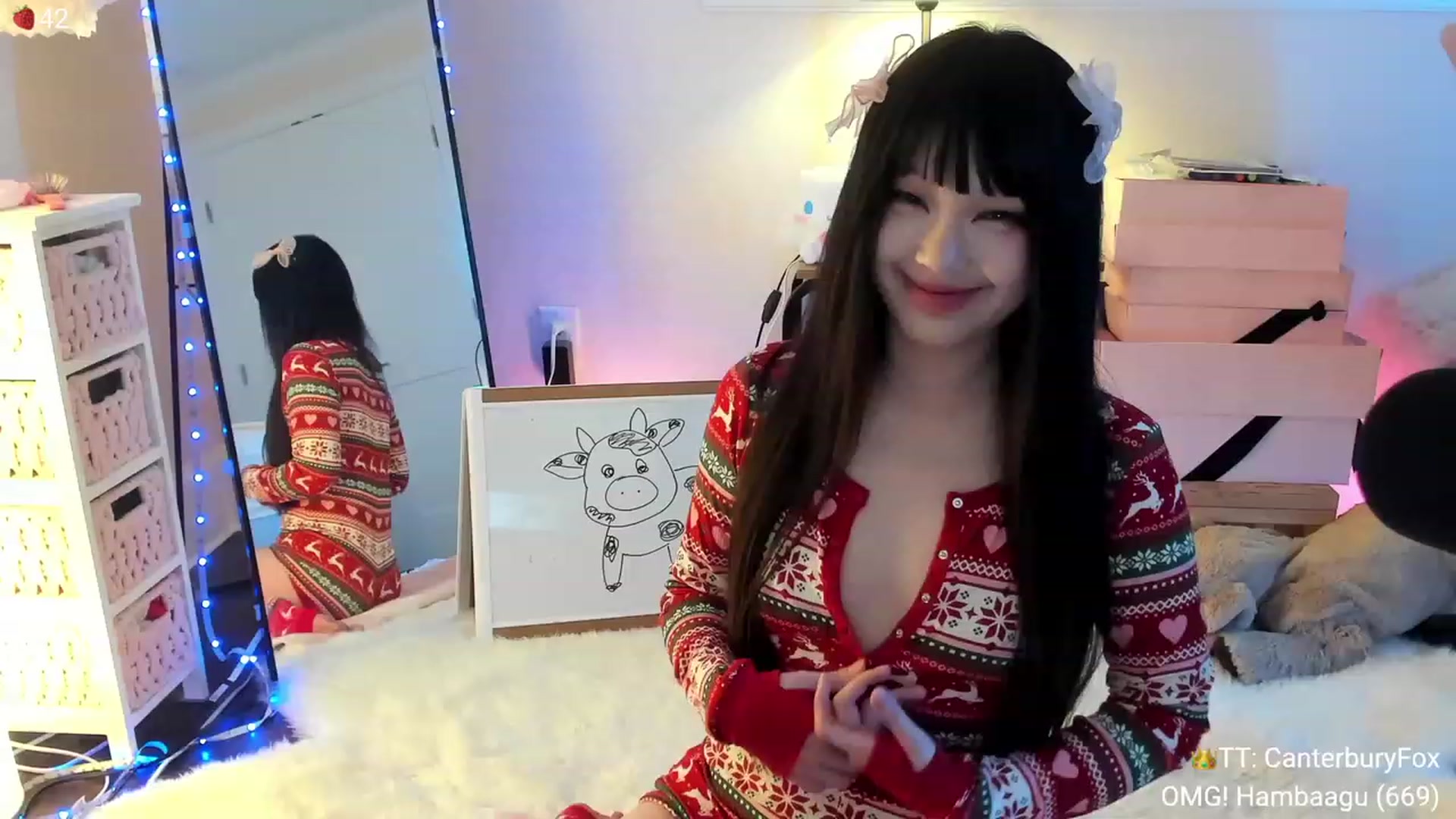 Gallery image thumbnail from AcaiBerry's myfreecams stream on, 12/14/2023, 07:36 image 8 of 20