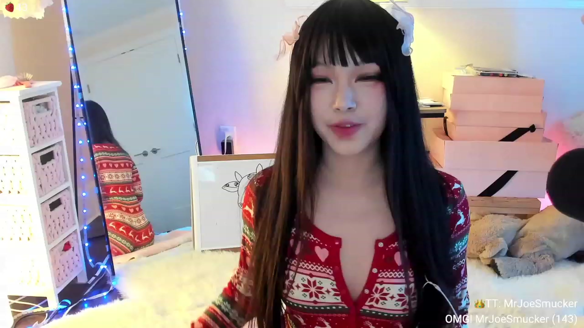 Gallery image thumbnail from AcaiBerry's myfreecams stream on, 12/14/2023, 07:36 image 2 of 20