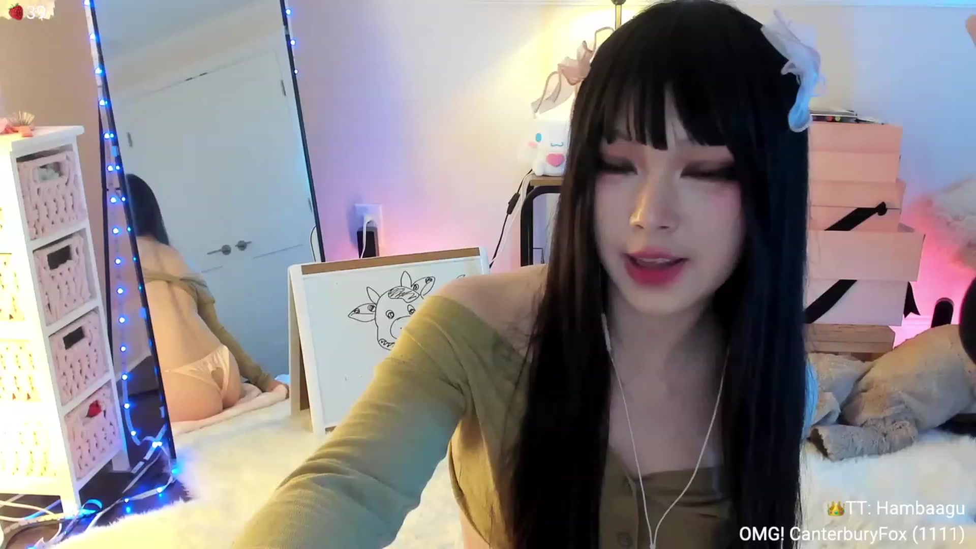Gallery image thumbnail from AcaiBerry's myfreecams stream on, 12/14/2023, 07:36 image 20 of 20