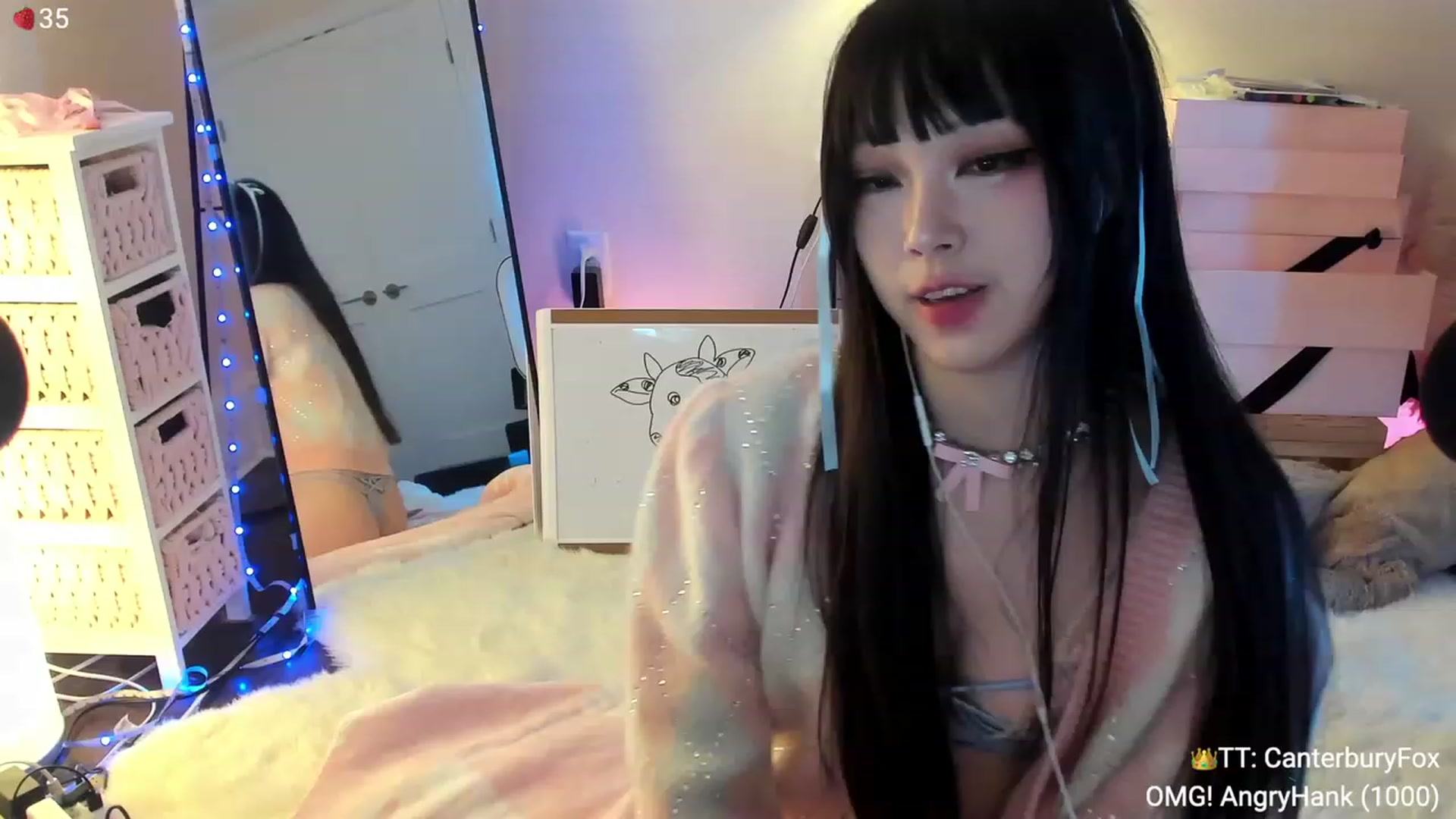 Gallery image thumbnail from AcaiBerry's myfreecams stream on, 12/16/2023, 08:39 image 9 of 20