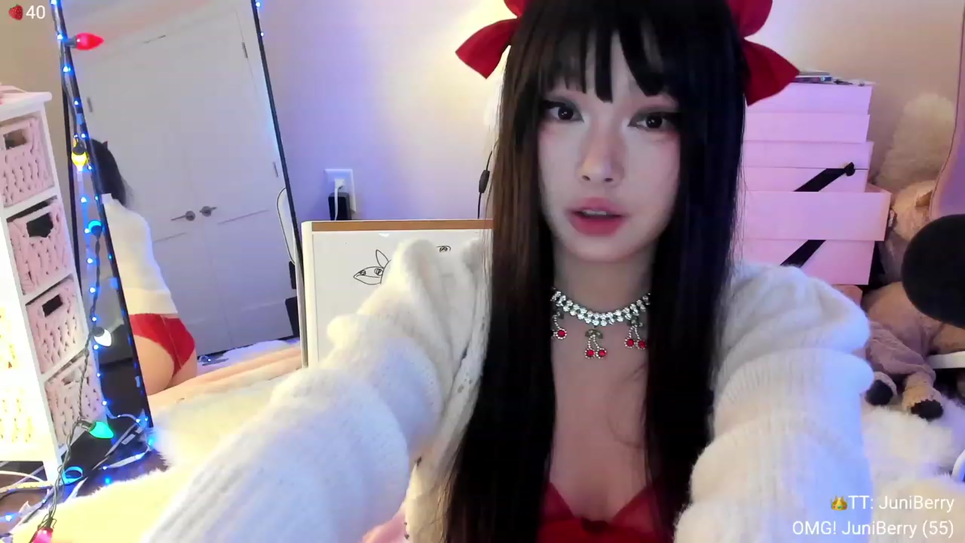Gallery image thumbnail from AcaiBerry's myfreecams stream on, 12/17/2023, 04:56 image 3 of 20