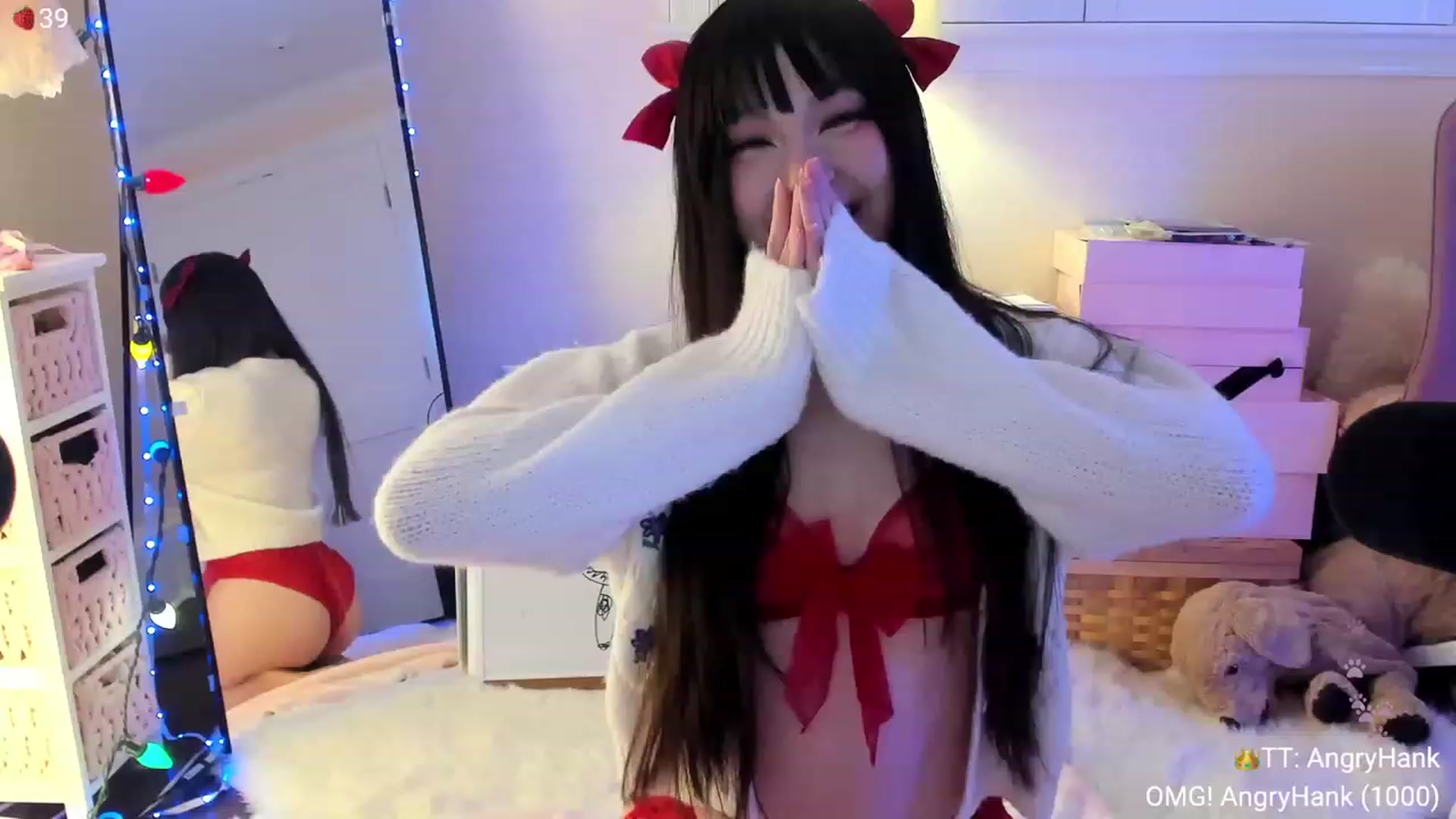 Gallery image thumbnail from AcaiBerry's myfreecams stream on, 12/17/2023, 04:56 image 5 of 20