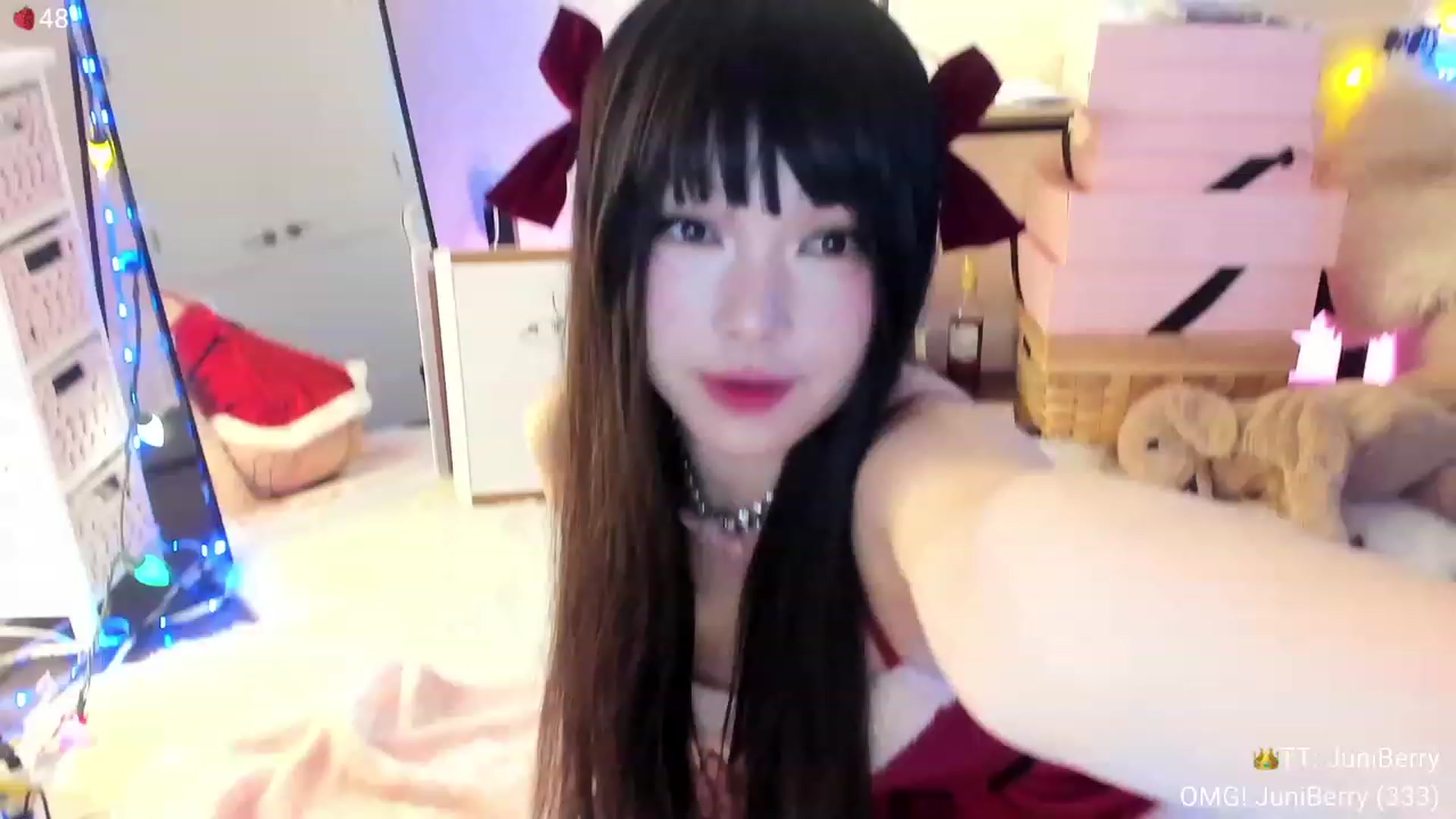 Gallery image thumbnail from AcaiBerry's myfreecams stream on, 12/21/2023, 06:18 image 9 of 20