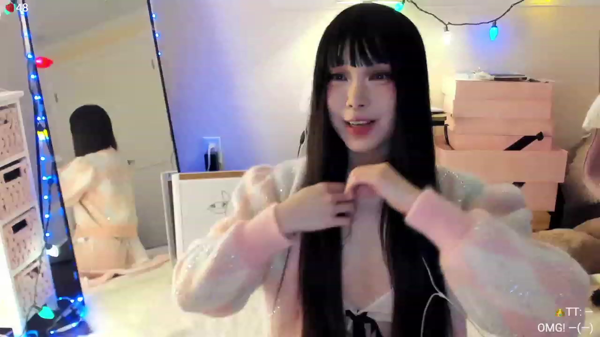 Gallery image thumbnail from AcaiBerry's myfreecams stream on, 12/24/2023, 05:50 image 1 of 20