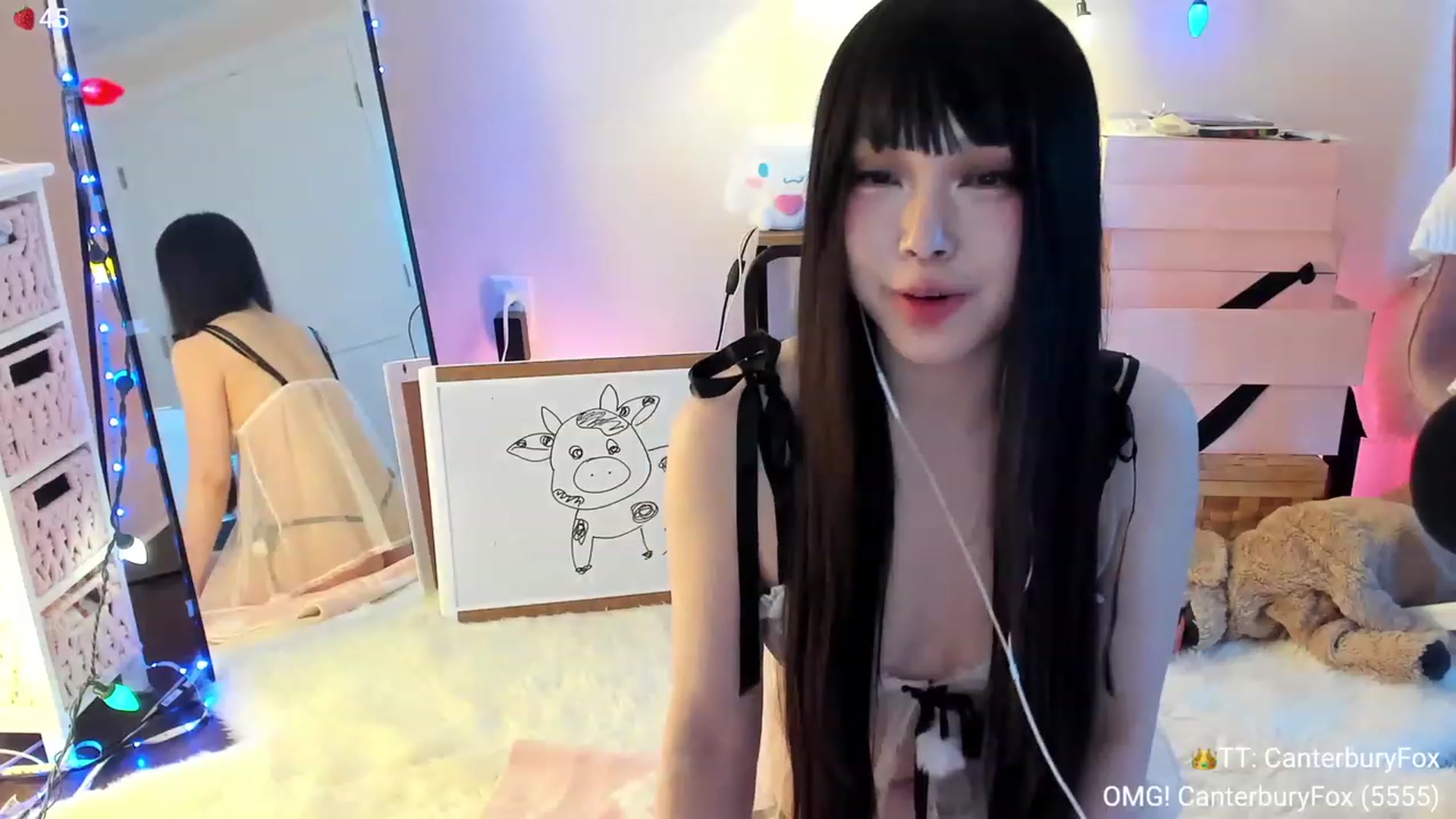 Gallery image thumbnail from AcaiBerry's myfreecams stream on, 12/24/2023, 07:27 image 14 of 20