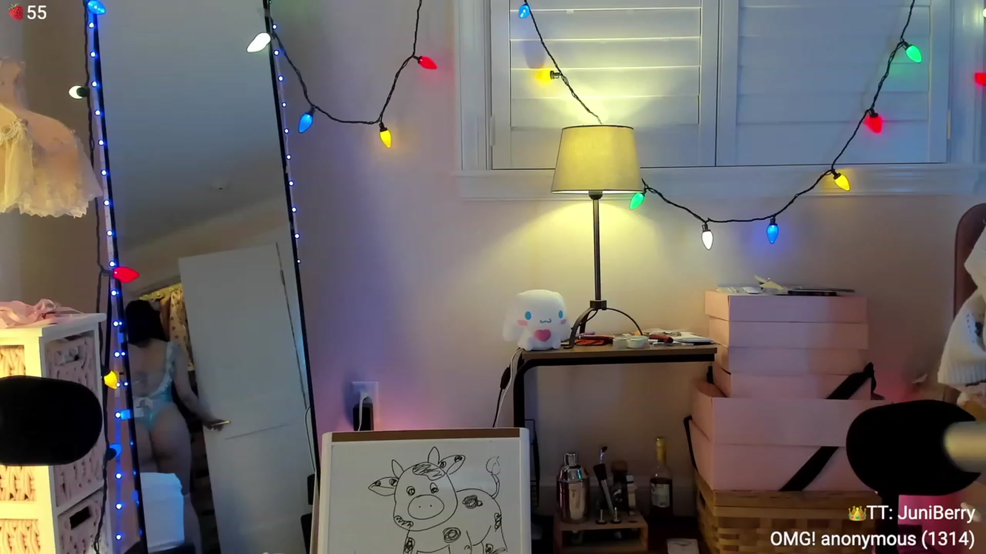 Gallery image thumbnail from AcaiBerry's myfreecams stream on, 12/30/2023, 08:12 image 13 of 20