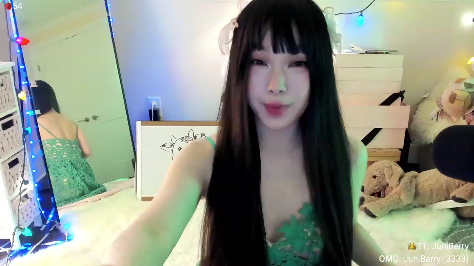Gallery image thumbnail from AcaiBerry's myfreecams stream on, 01/01/2024, 05:06 image 14 of 20