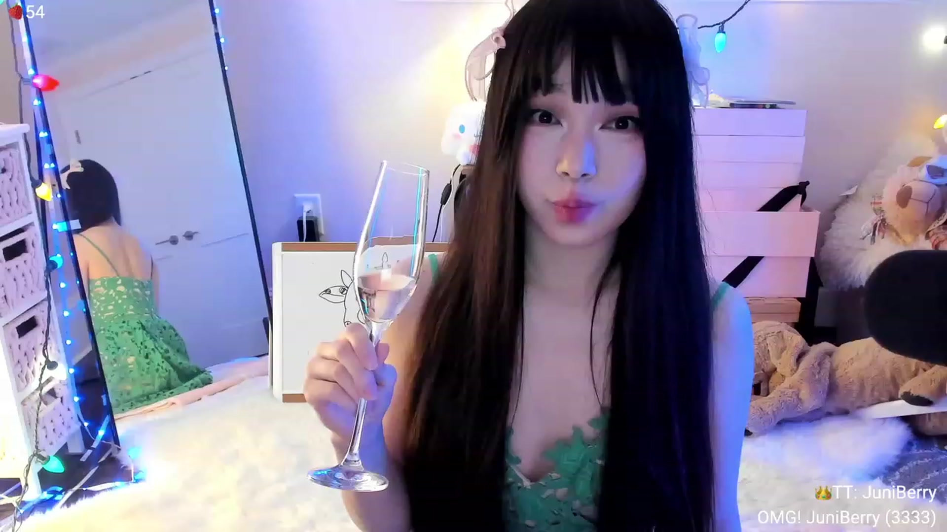 Gallery image thumbnail from AcaiBerry's myfreecams stream on, 01/01/2024, 05:06 image 11 of 20
