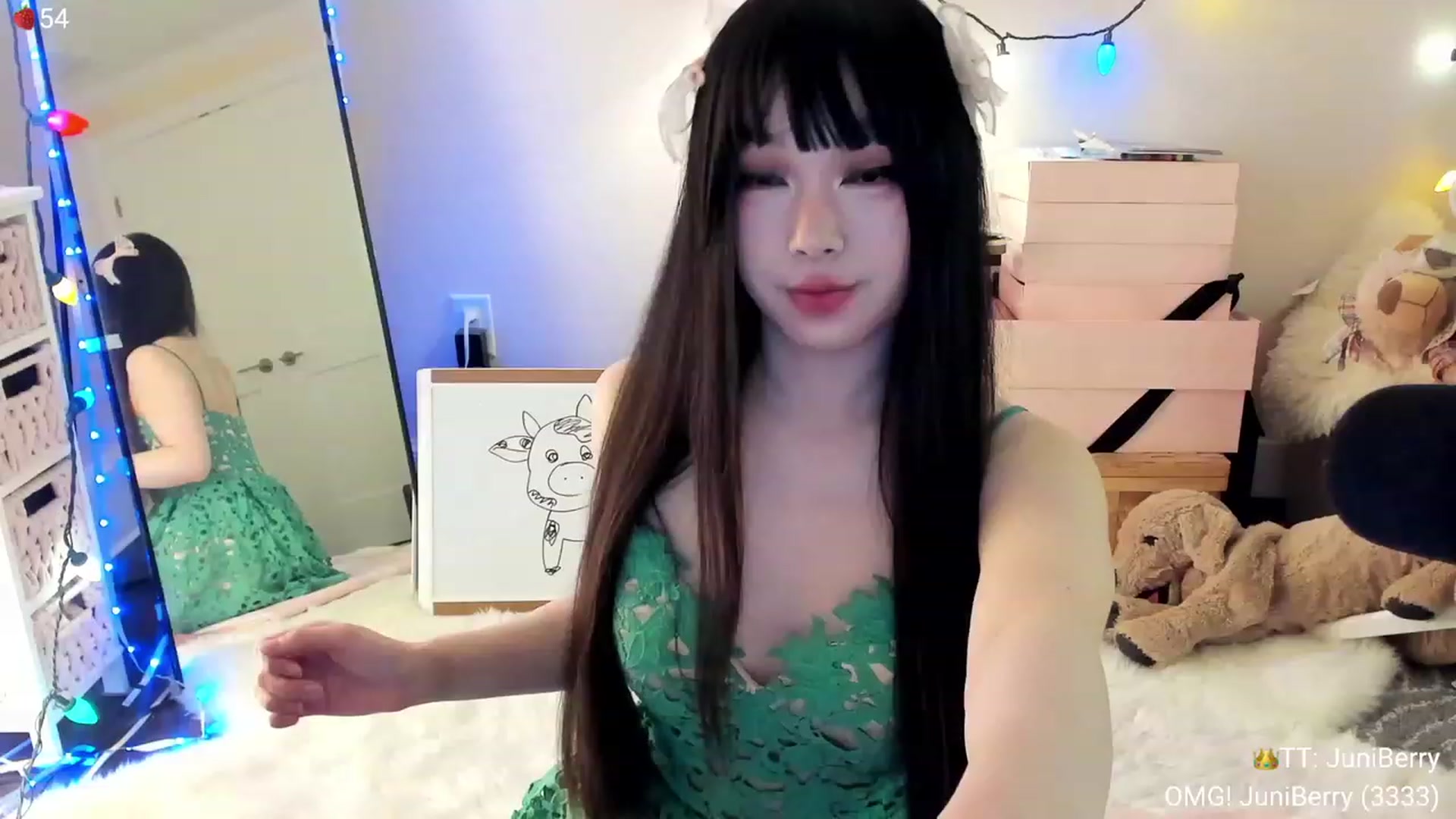 Gallery image thumbnail from AcaiBerry's myfreecams stream on, 01/01/2024, 05:06 image 16 of 20