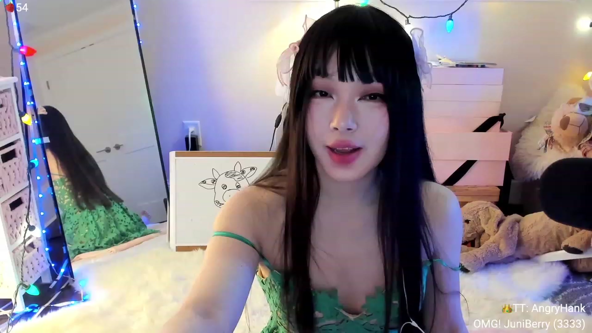 Gallery image thumbnail from AcaiBerry's myfreecams stream on, 01/01/2024, 05:40 image 4 of 20