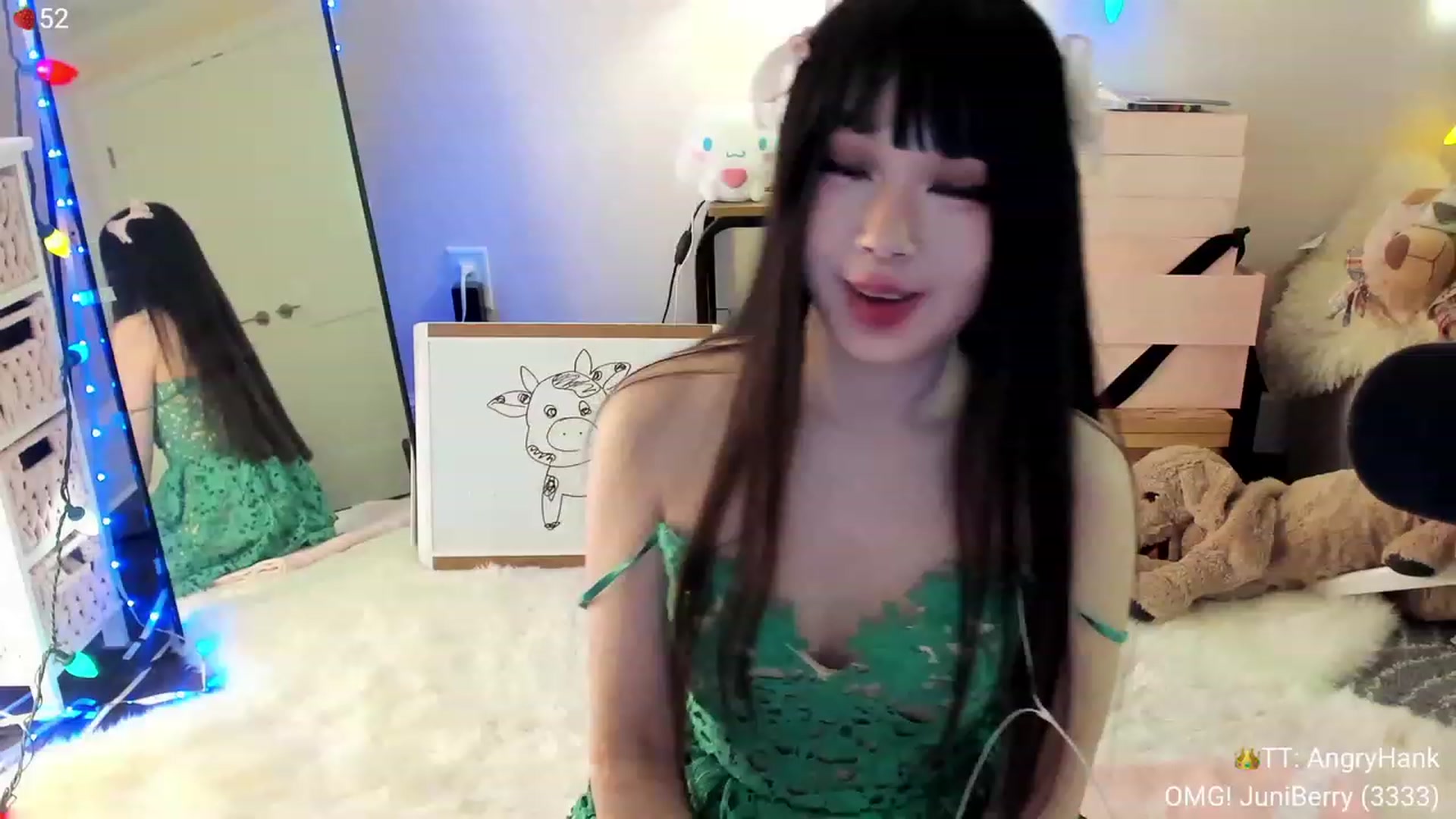 Gallery image thumbnail from AcaiBerry's myfreecams stream on, 01/01/2024, 05:40 image 20 of 20