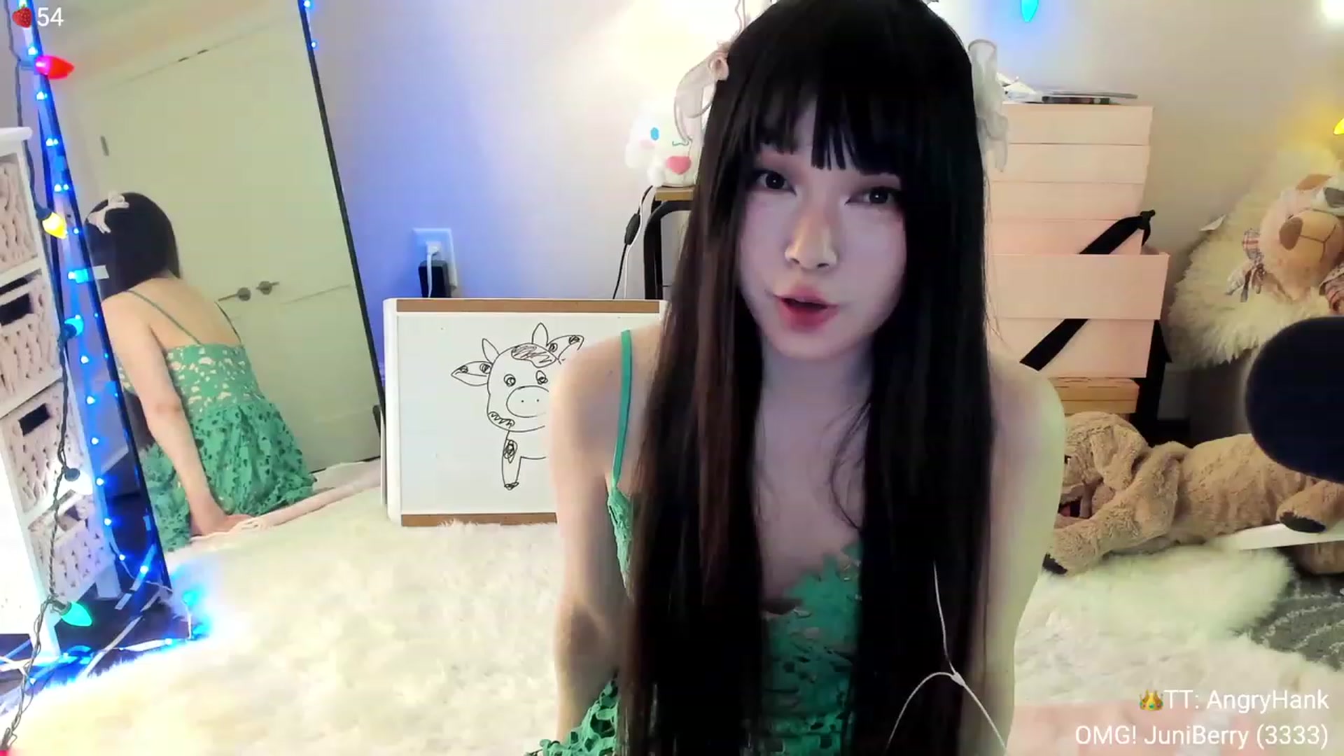 Gallery image thumbnail from AcaiBerry's myfreecams stream on, 01/01/2024, 05:40 image 12 of 20