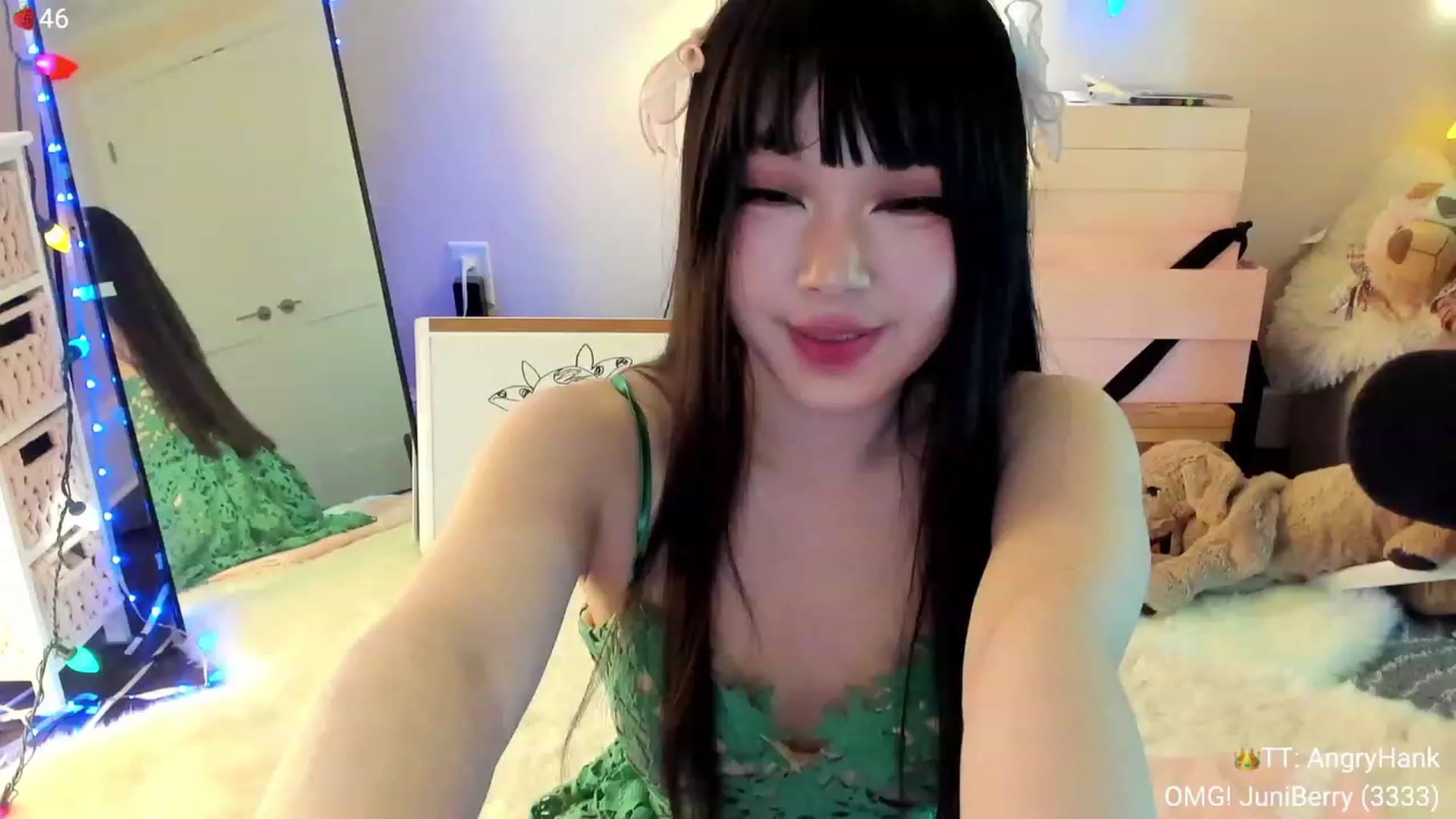 Gallery image thumbnail from AcaiBerry's myfreecams stream on, 01/01/2024, 08:17 image 2 of 20