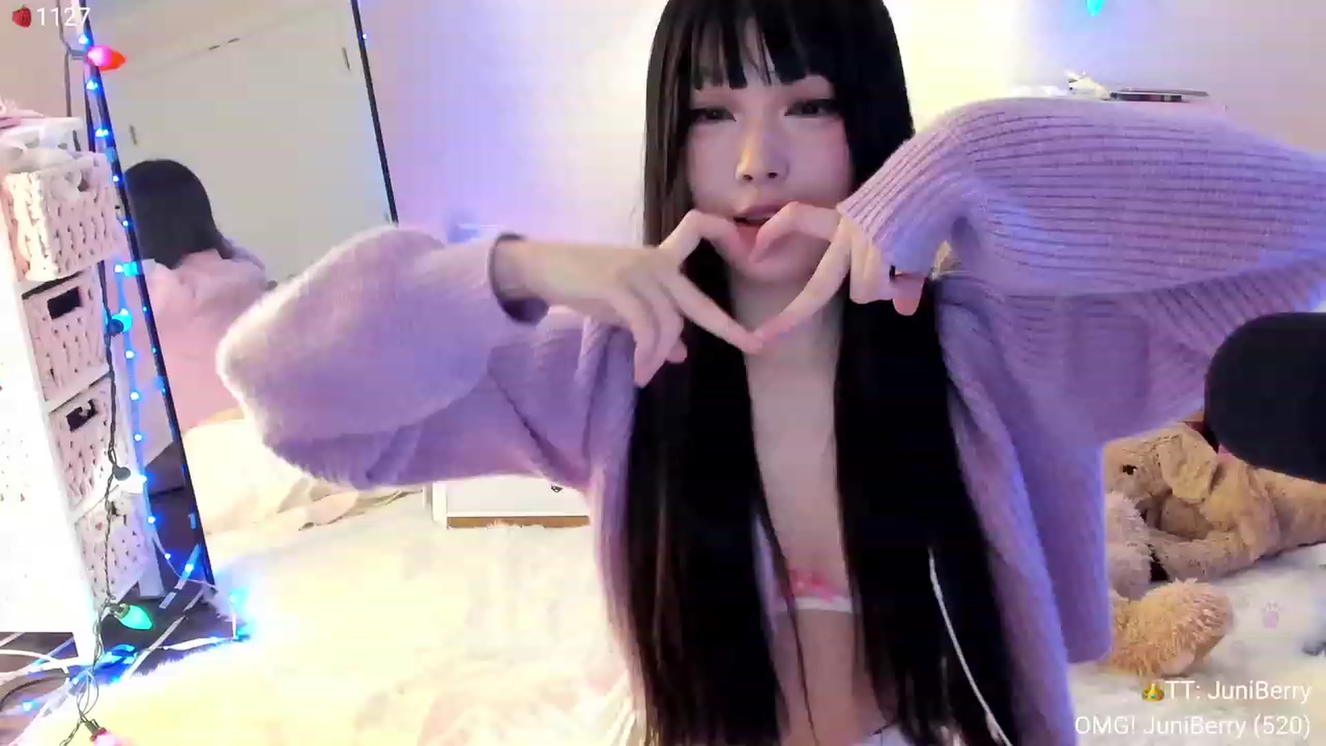 Gallery image thumbnail from AcaiBerry's myfreecams stream on, 01/04/2024, 06:10 image 7 of 20