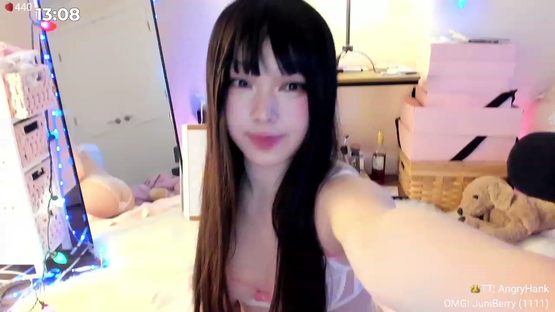Gallery image thumbnail from AcaiBerry's myfreecams stream on, 01/04/2024, 06:58 image 1 of 20