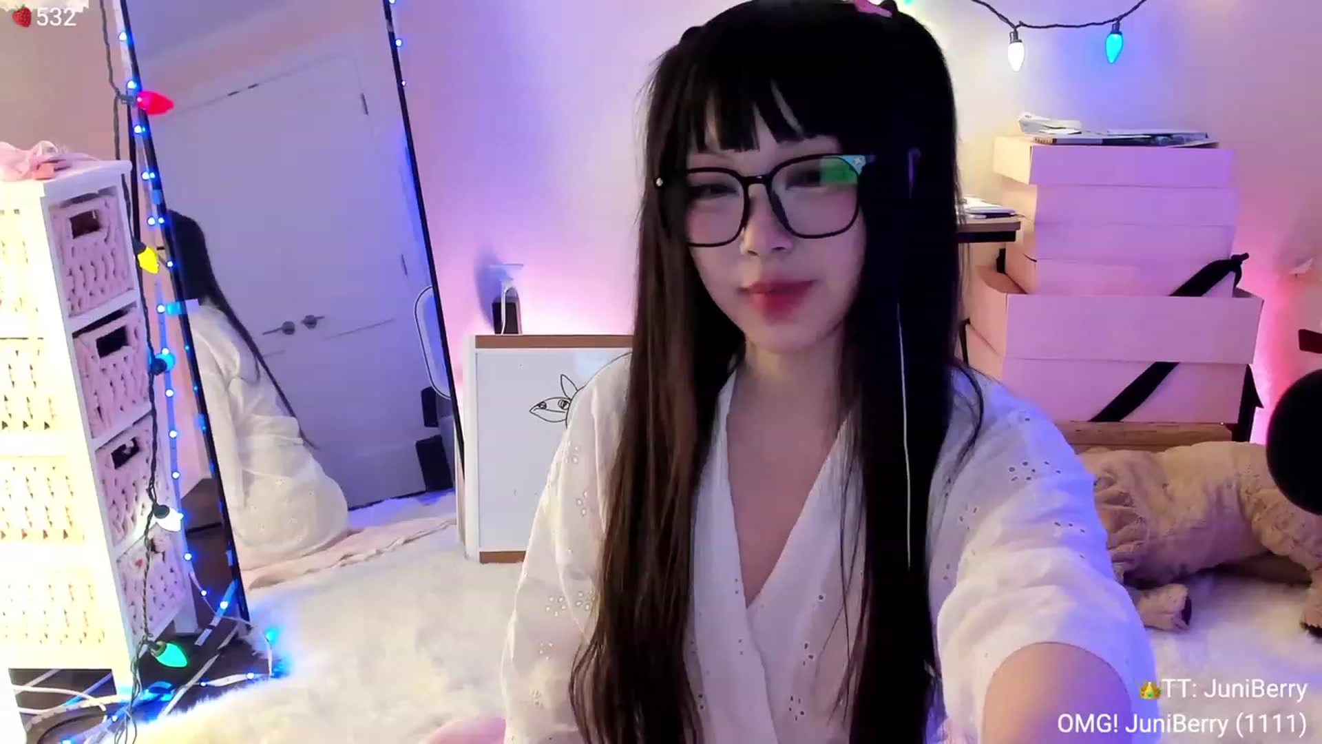 Gallery image thumbnail from AcaiBerry's myfreecams stream on, 01/06/2024, 06:05 image 9 of 20