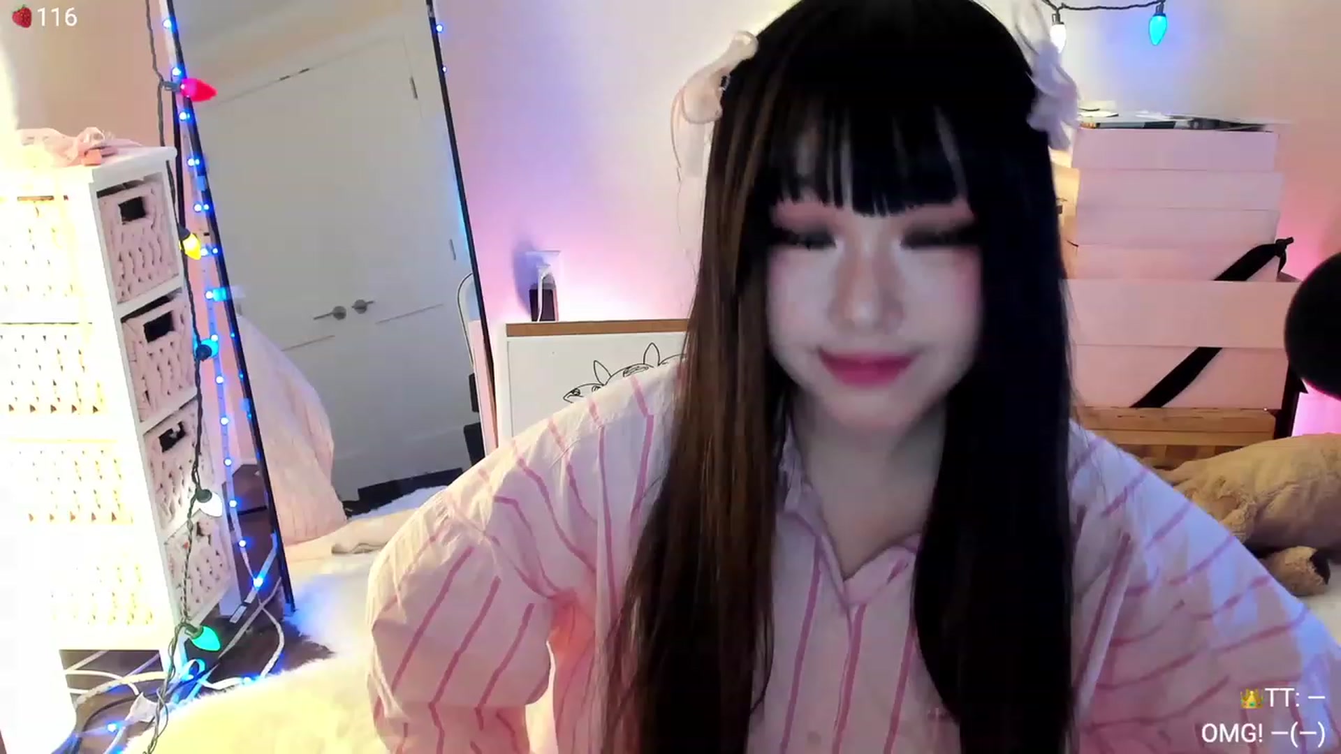 Gallery image thumbnail from AcaiBerry's myfreecams stream on, 01/07/2024, 04:59 image 2 of 20