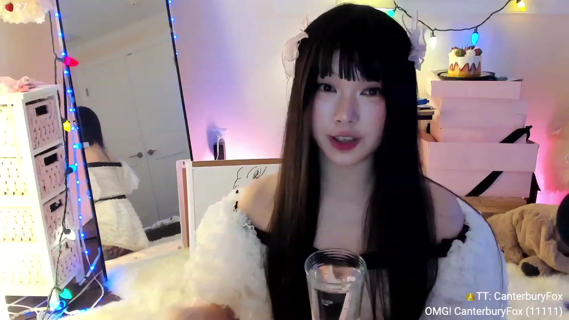 Gallery image thumbnail from AcaiBerry's myfreecams stream on, 01/10/2024, 07:50 image 12 of 20