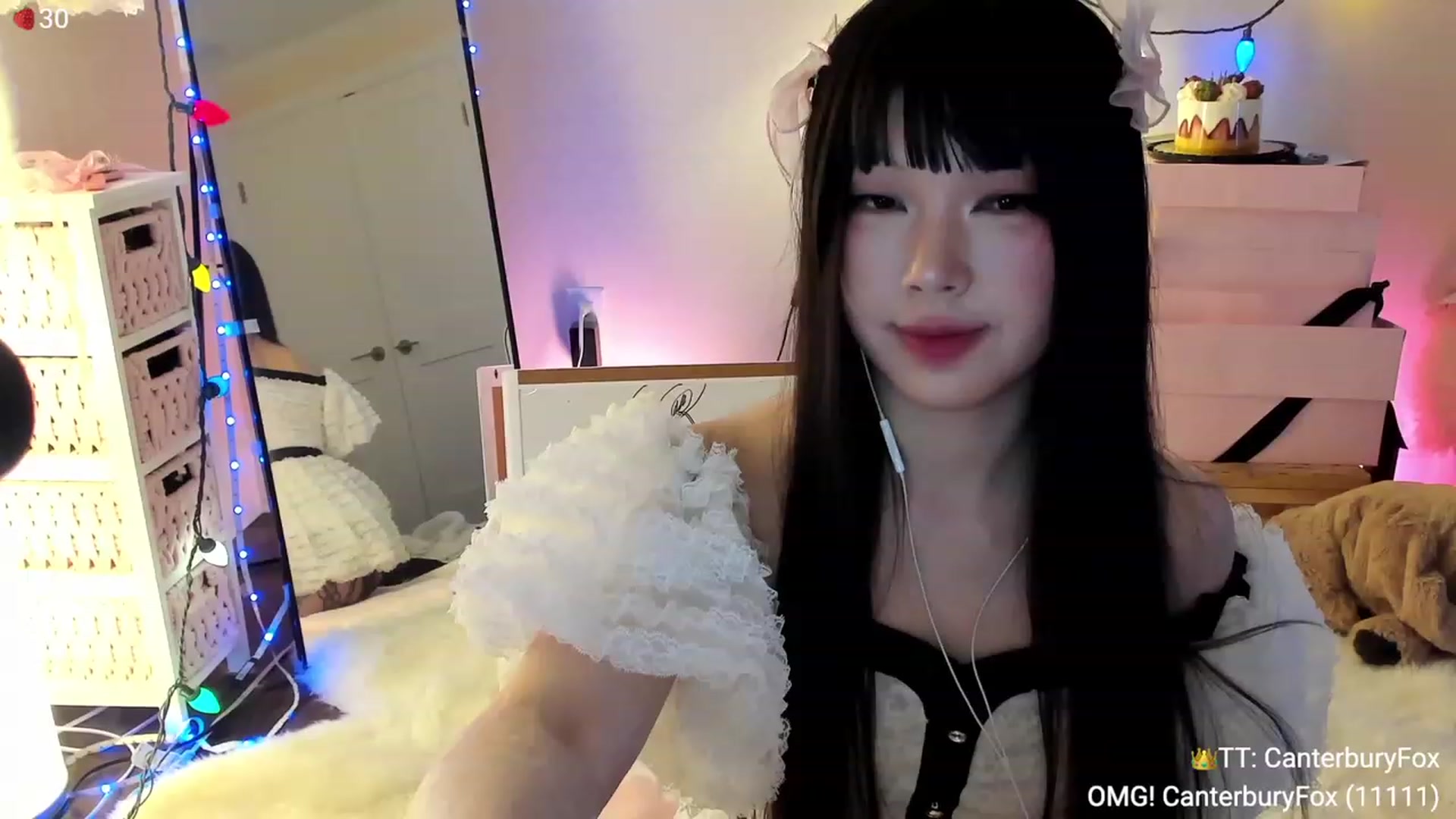 Gallery image thumbnail from AcaiBerry's myfreecams stream on, 01/10/2024, 07:50 image 7 of 20