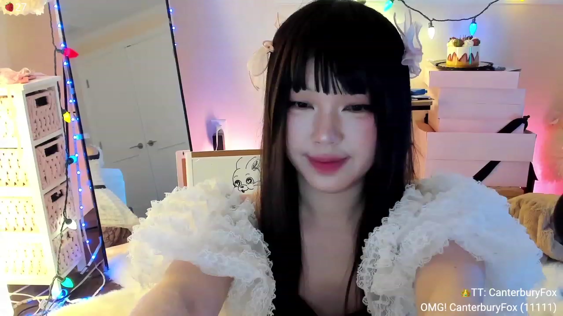 Gallery image thumbnail from AcaiBerry's myfreecams stream on, 01/10/2024, 07:50 image 15 of 20