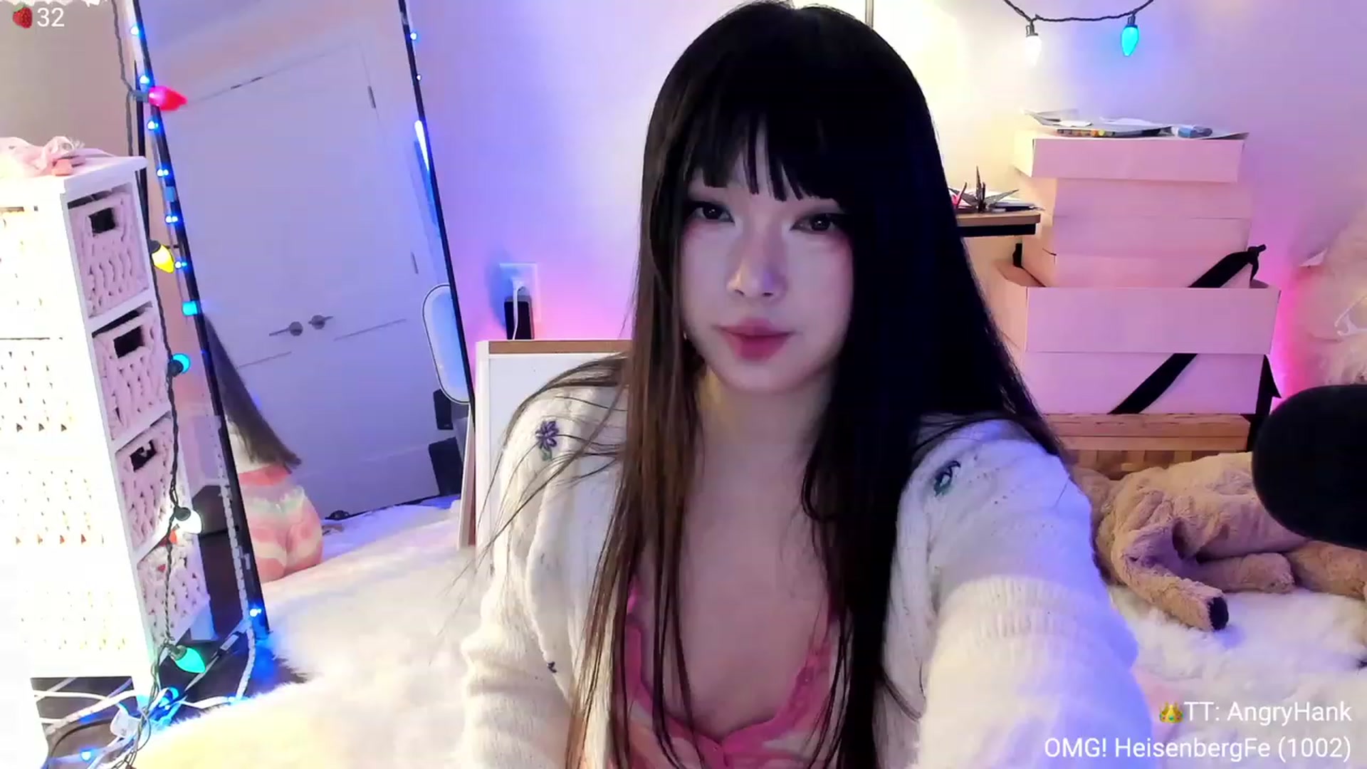 Gallery image thumbnail from AcaiBerry's myfreecams stream on, 01/13/2024, 08:01 image 13 of 20