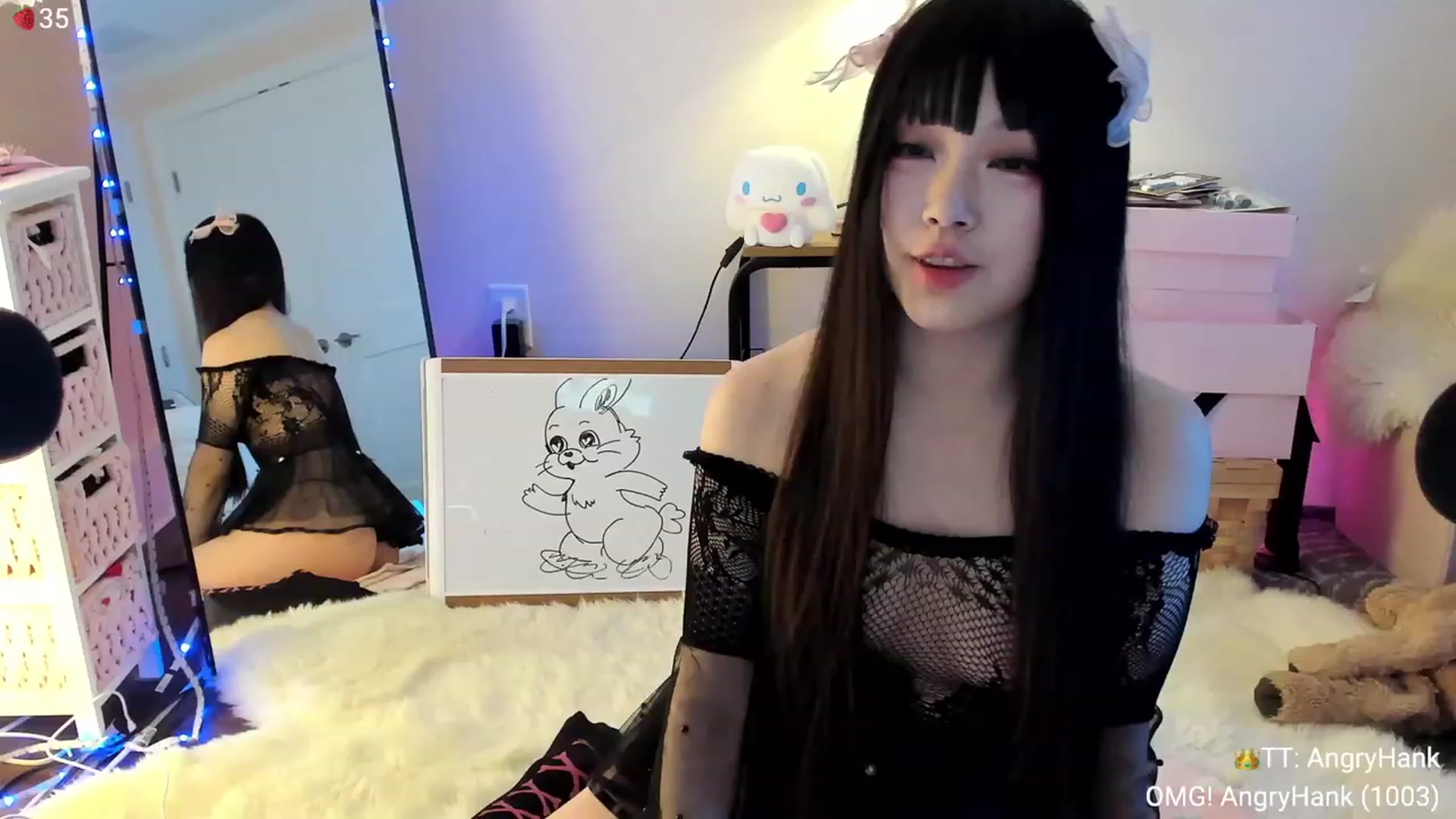 Gallery image thumbnail from AcaiBerry's myfreecams stream on, 01/27/2024, 05:39 image 16 of 20