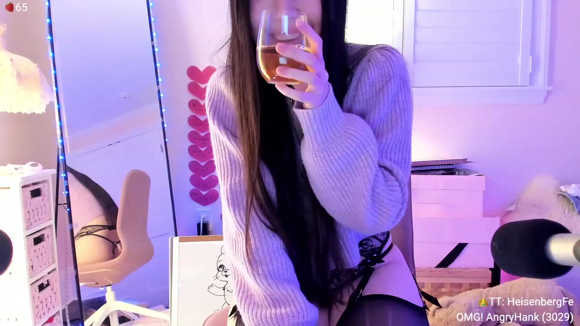 Gallery image thumbnail from AcaiBerry's myfreecams stream on, 02/17/2024, 08:10 image 13 of 20