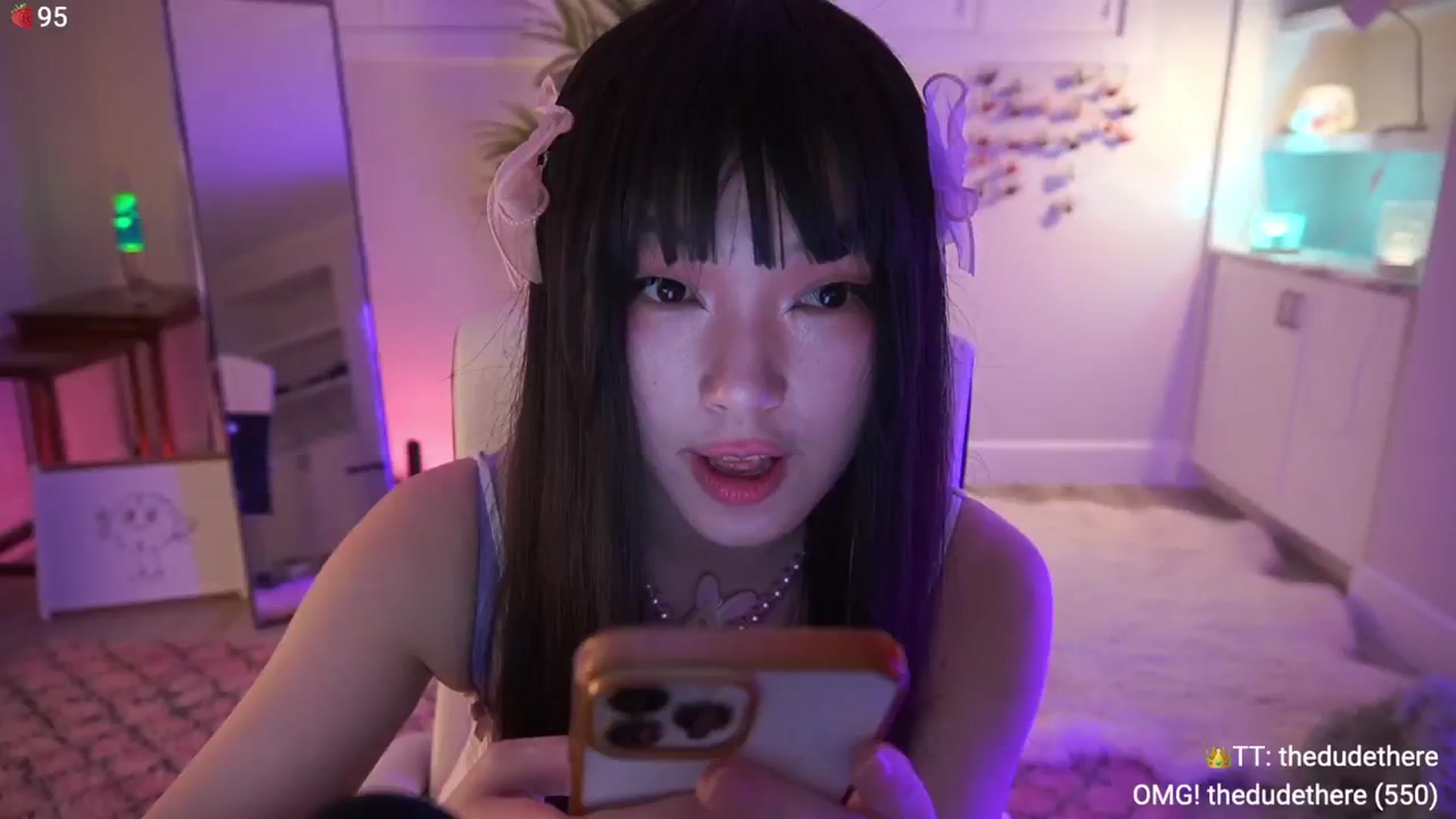Gallery image thumbnail from AcaiBerry's myfreecams stream on, 03/10/2024, 07:50 image 2 of 20