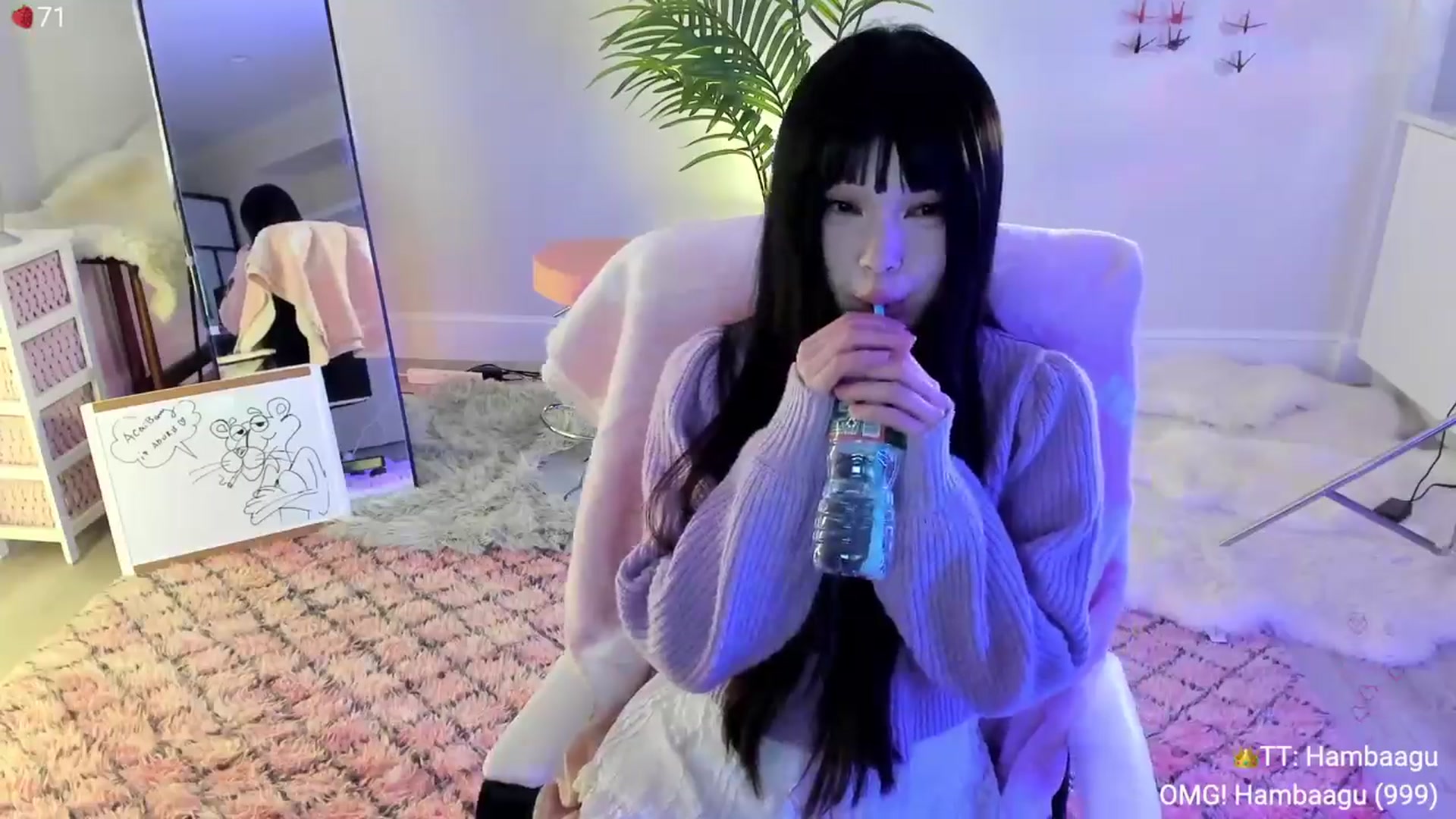 Gallery image thumbnail from AcaiBerry's myfreecams stream on, 03/21/2024, 03:46 image 14 of 20