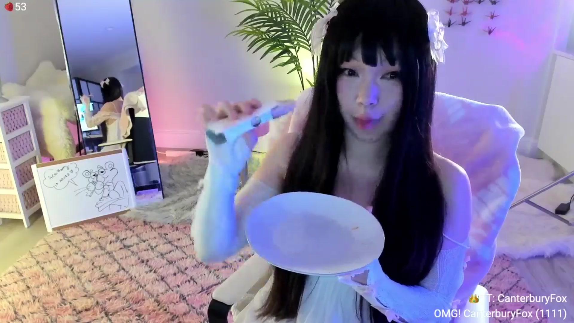 Gallery image thumbnail from AcaiBerry's myfreecams stream on, 03/28/2024, 06:01 image 10 of 20
