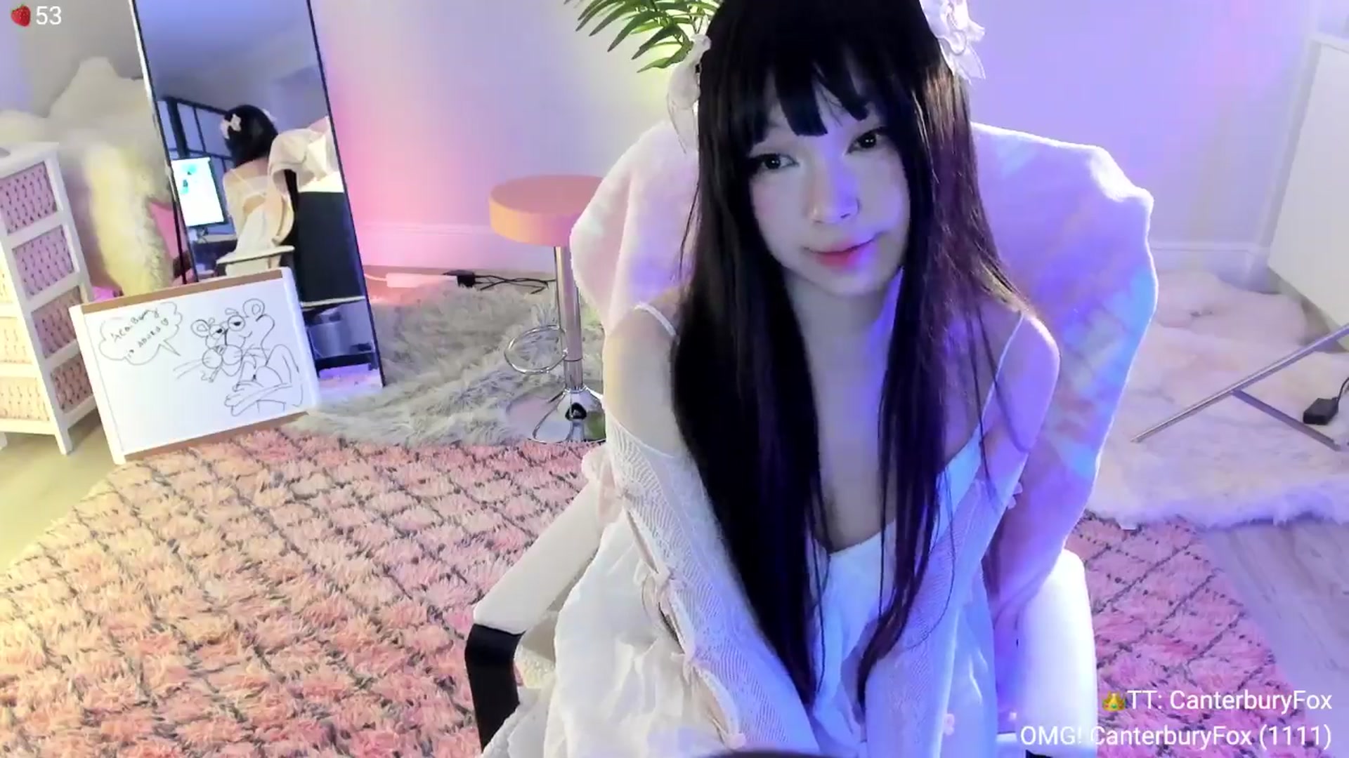 Gallery image thumbnail from AcaiBerry's myfreecams stream on, 03/28/2024, 06:01 image 9 of 20