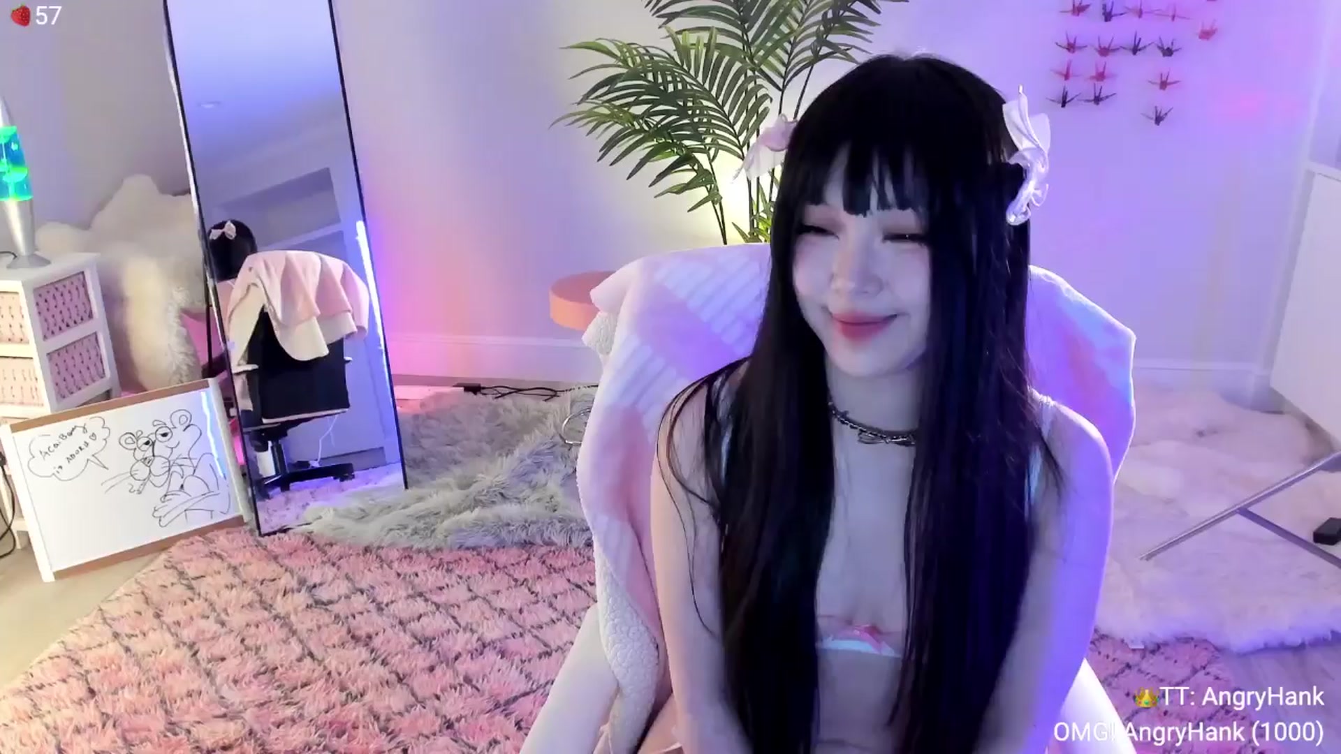 Gallery image thumbnail from AcaiBerry's myfreecams stream on, 03/30/2024, 07:09 image 6 of 20