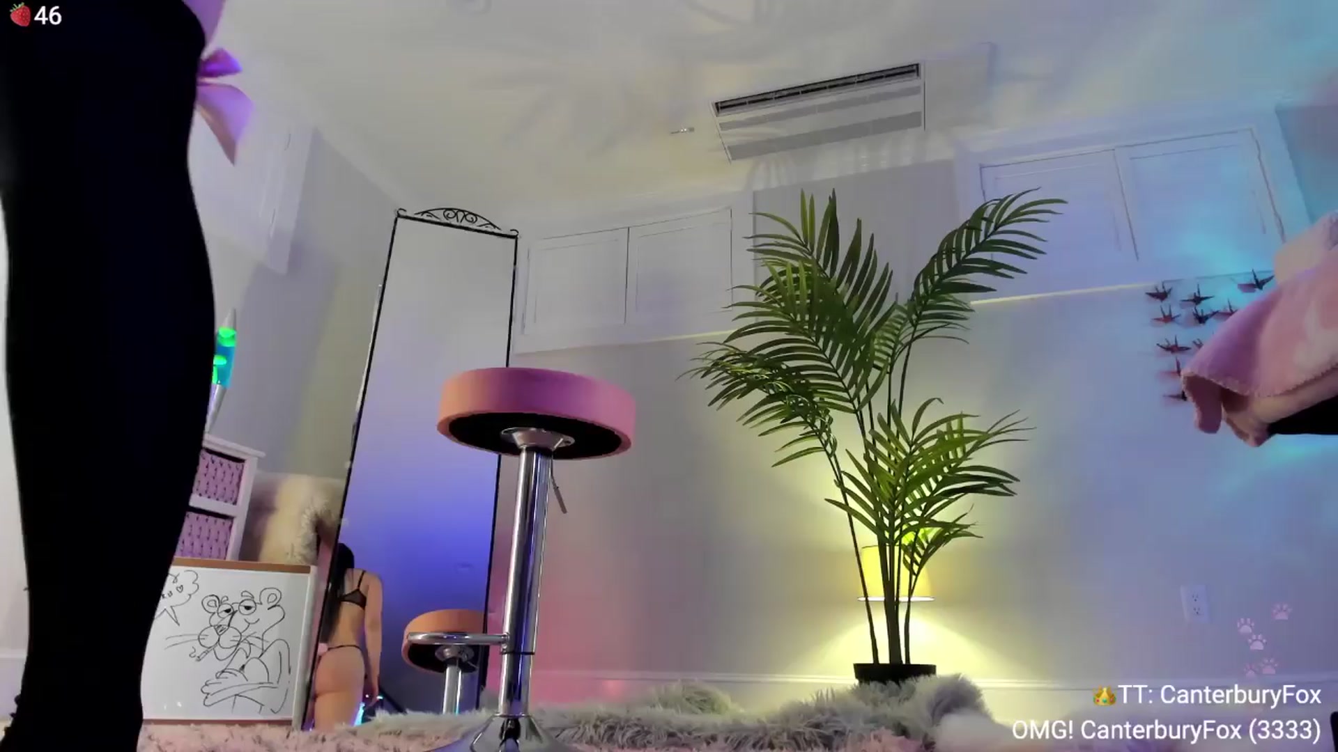 Gallery image thumbnail from AcaiBerry's myfreecams stream on, 03/31/2024, 07:06 image 4 of 20