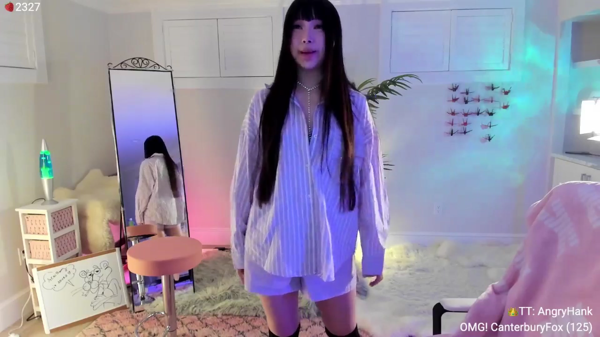 Gallery image thumbnail from AcaiBerry's myfreecams stream on, 04/04/2024, 05:19 image 4 of 20