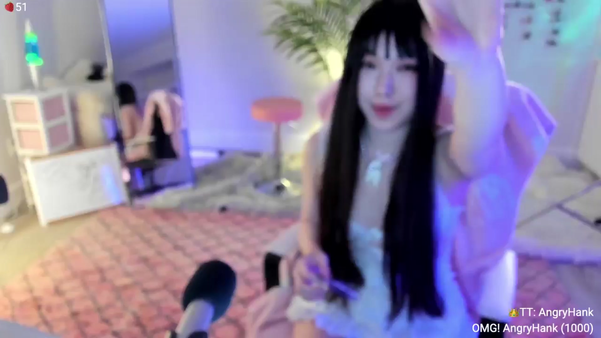 Gallery image thumbnail from AcaiBerry's myfreecams stream on, 04/07/2024, 06:35 image 12 of 20