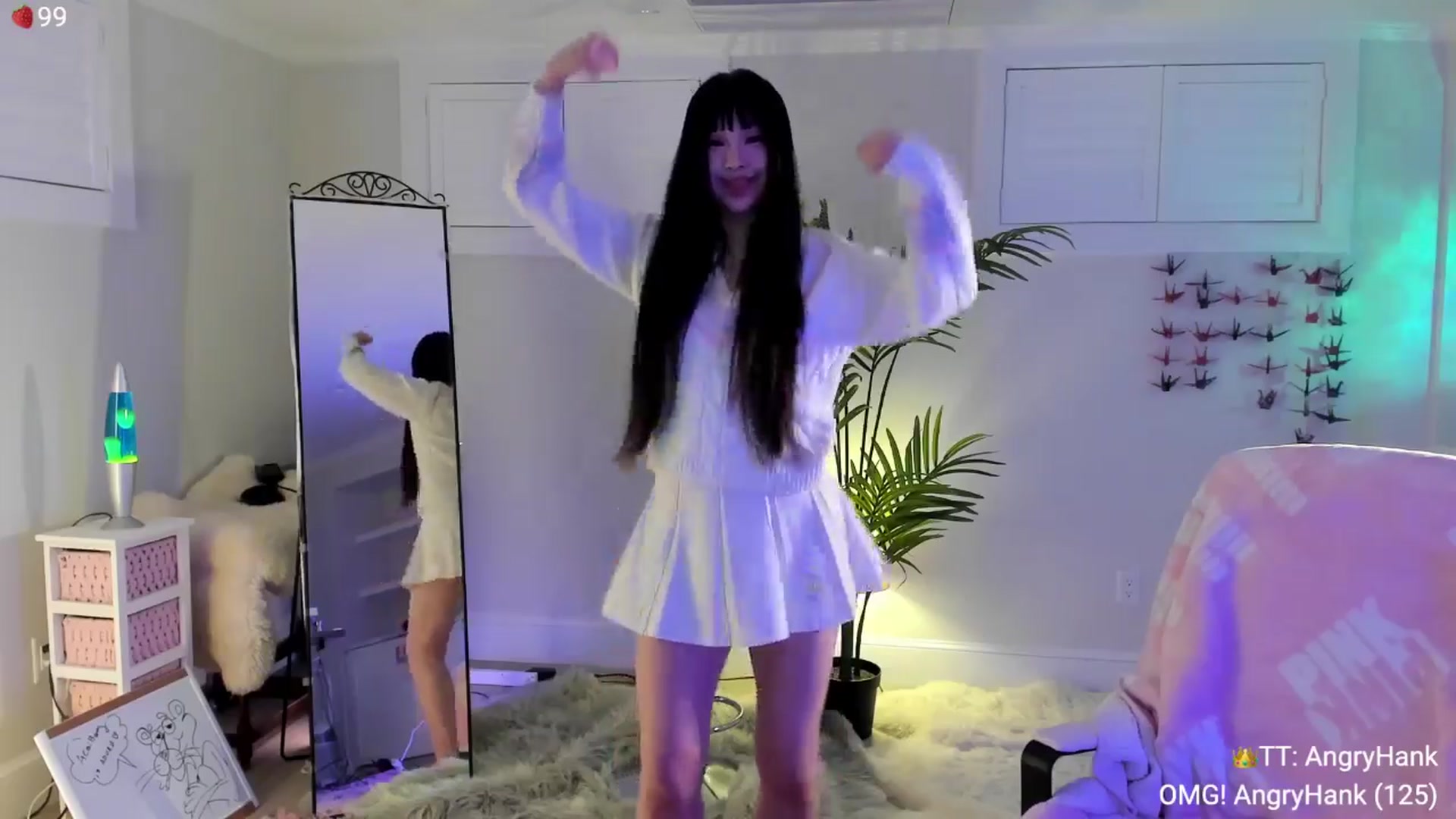 Gallery image thumbnail from AcaiBerry's myfreecams stream on, 04/13/2024, 03:57 image 15 of 20