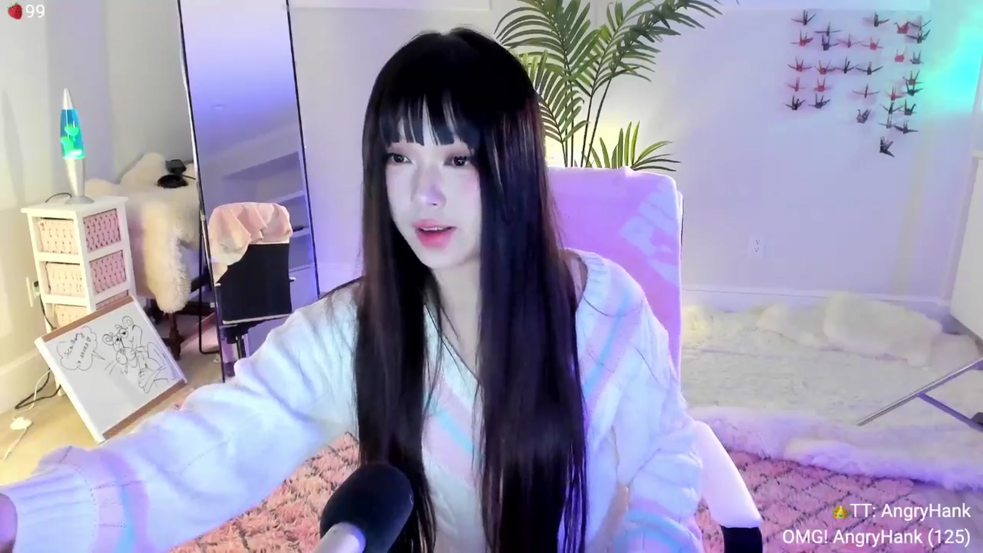Gallery image thumbnail from AcaiBerry's myfreecams stream on, 04/13/2024, 03:57 image 13 of 20