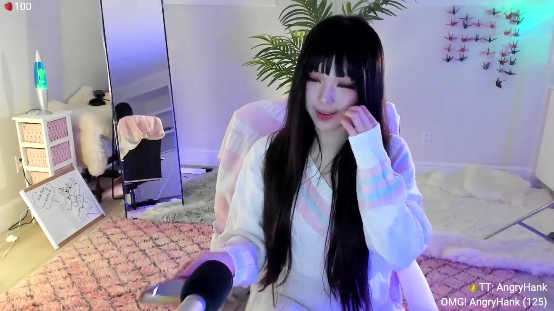 Gallery image thumbnail from AcaiBerry's myfreecams stream on, 04/13/2024, 03:57 image 3 of 20