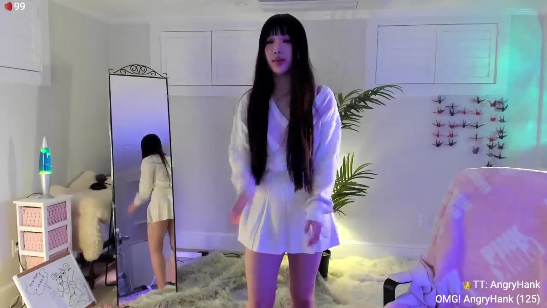 Gallery image thumbnail from AcaiBerry's myfreecams stream on, 04/13/2024, 03:57 image 18 of 20