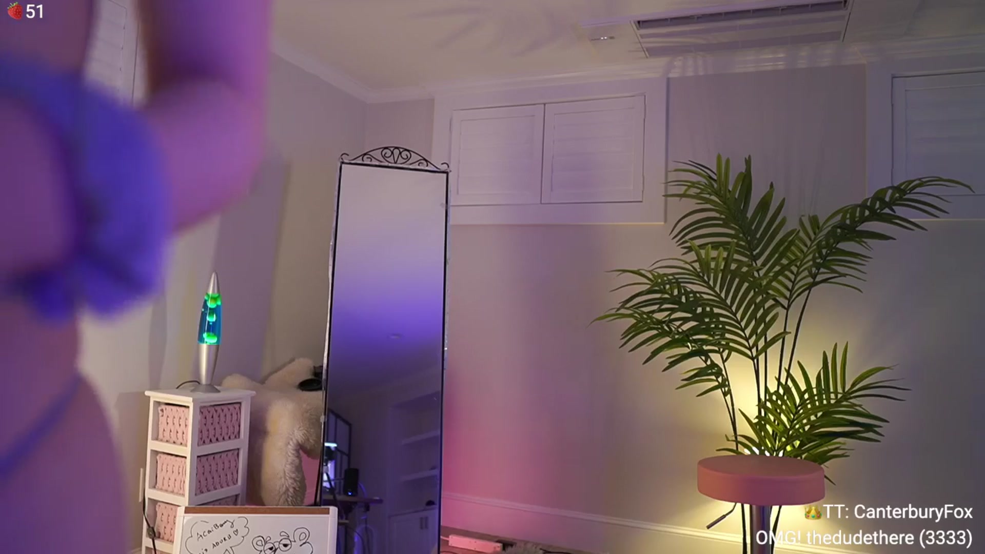 Gallery image thumbnail from AcaiBerry's myfreecams stream on, 04/14/2024, 06:13 image 19 of 20