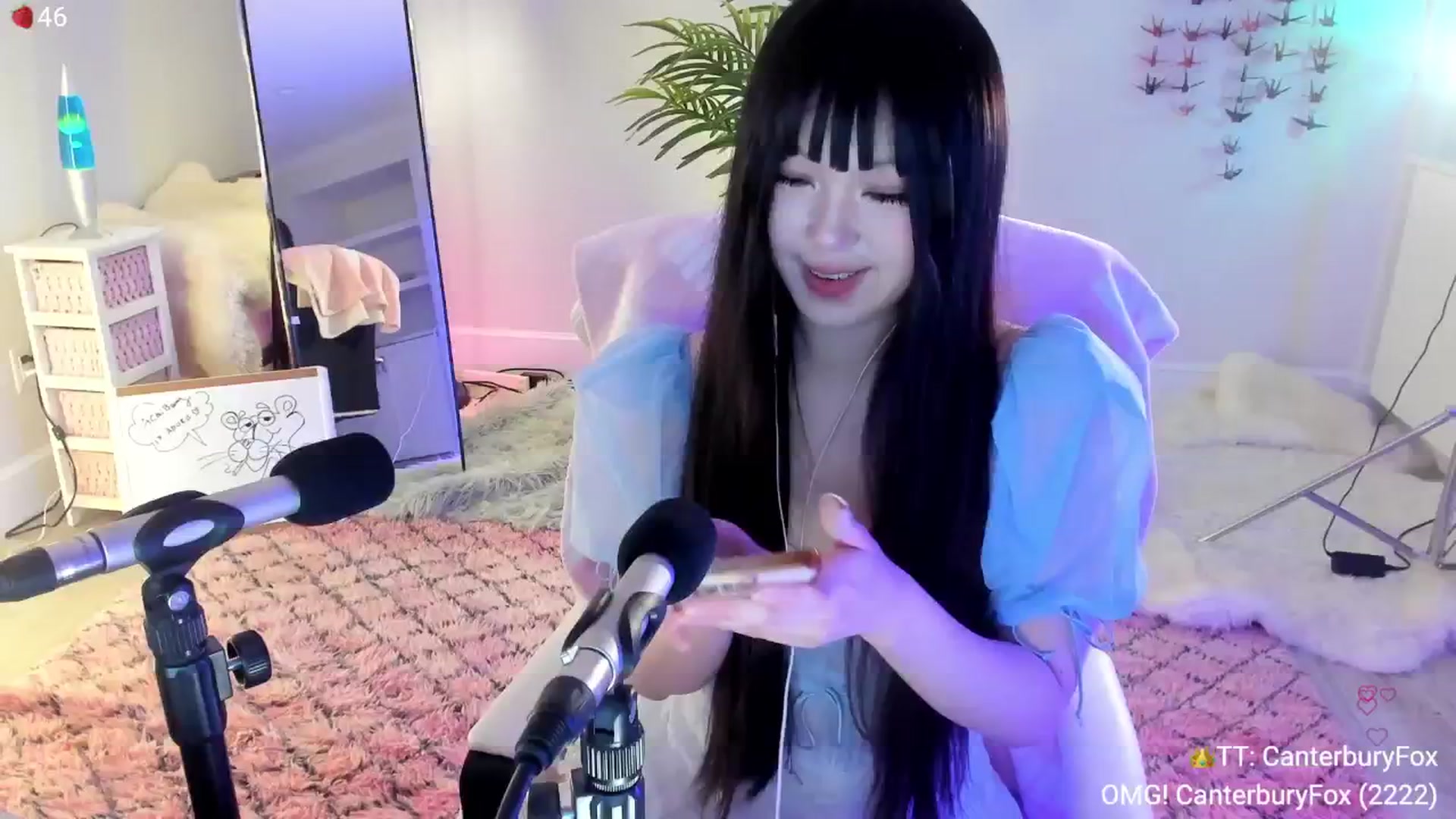 Gallery image thumbnail from AcaiBerry's myfreecams stream on, 04/21/2024, 07:06 image 3 of 20