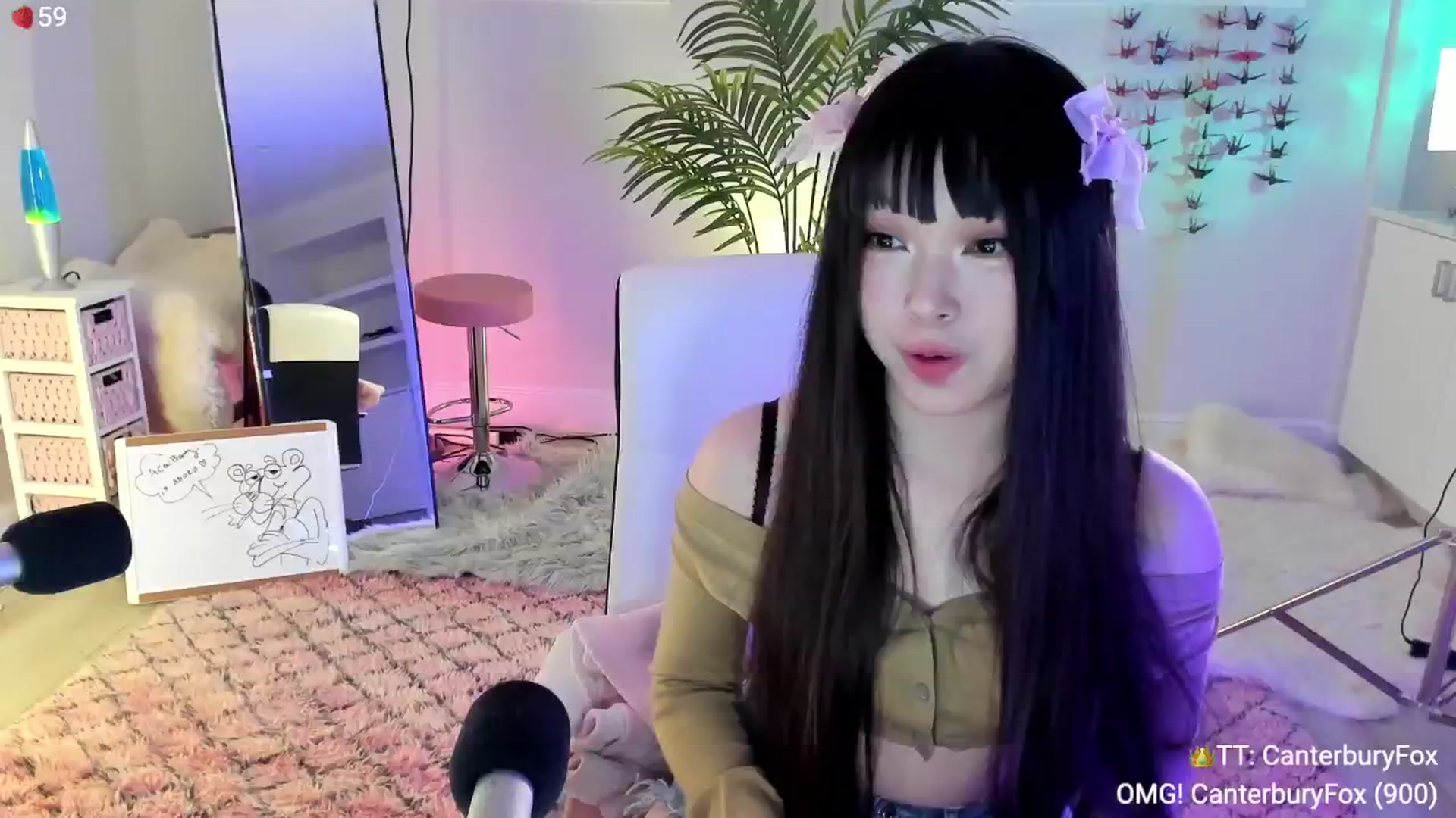 Gallery image thumbnail from AcaiBerry's myfreecams stream on, 04/25/2024, 02:55 image 12 of 20