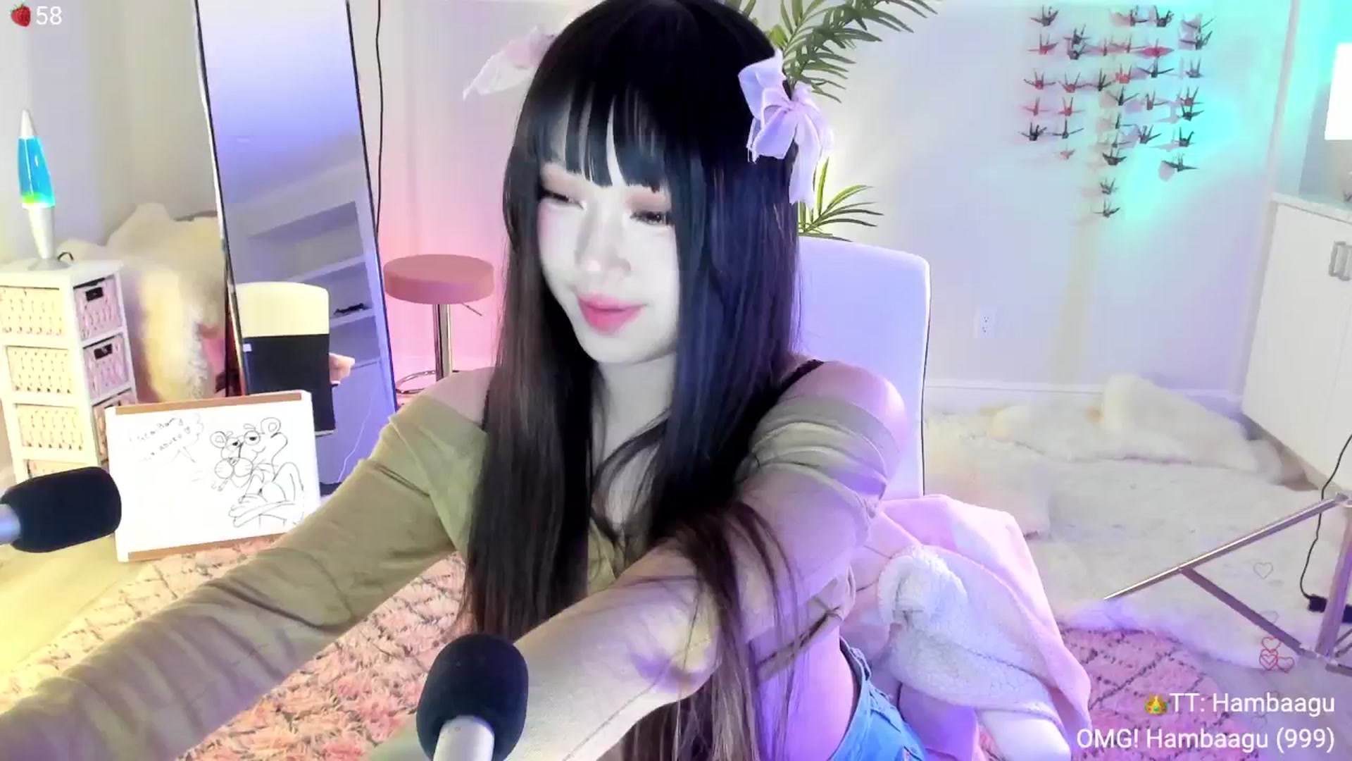 Gallery image thumbnail from AcaiBerry's myfreecams stream on, 04/25/2024, 02:55 image 18 of 20