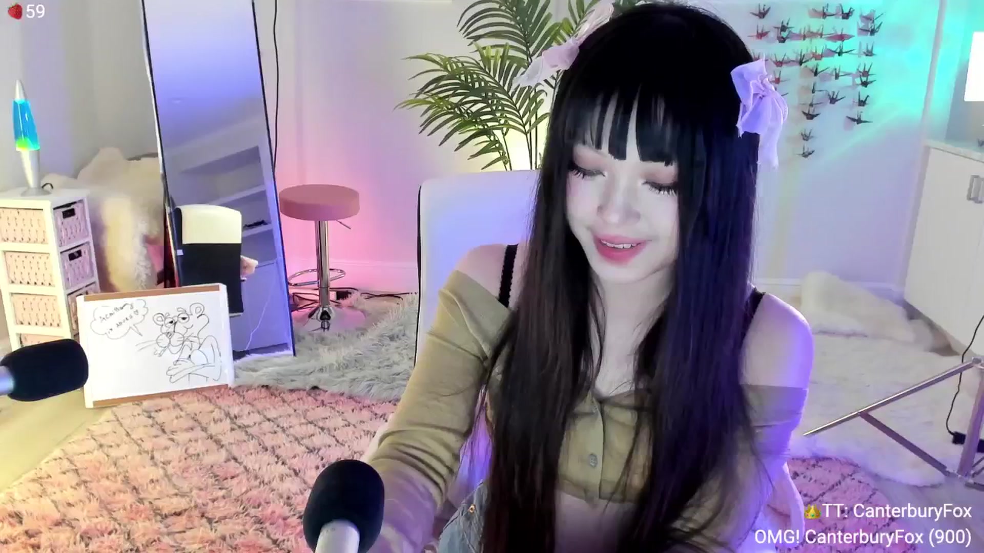 Gallery image thumbnail from AcaiBerry's myfreecams stream on, 04/25/2024, 02:55 image 2 of 20