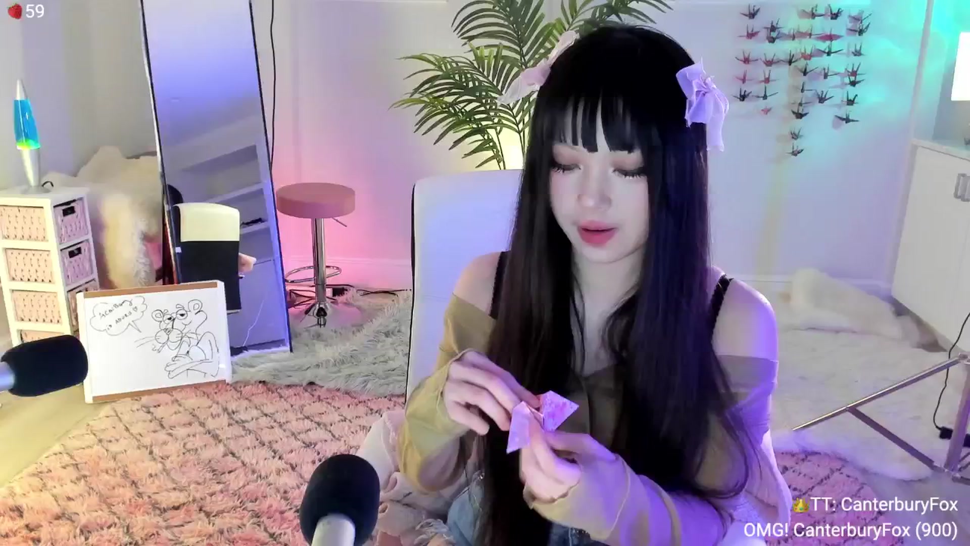 Gallery image thumbnail from AcaiBerry's myfreecams stream on, 04/25/2024, 02:55 image 10 of 20
