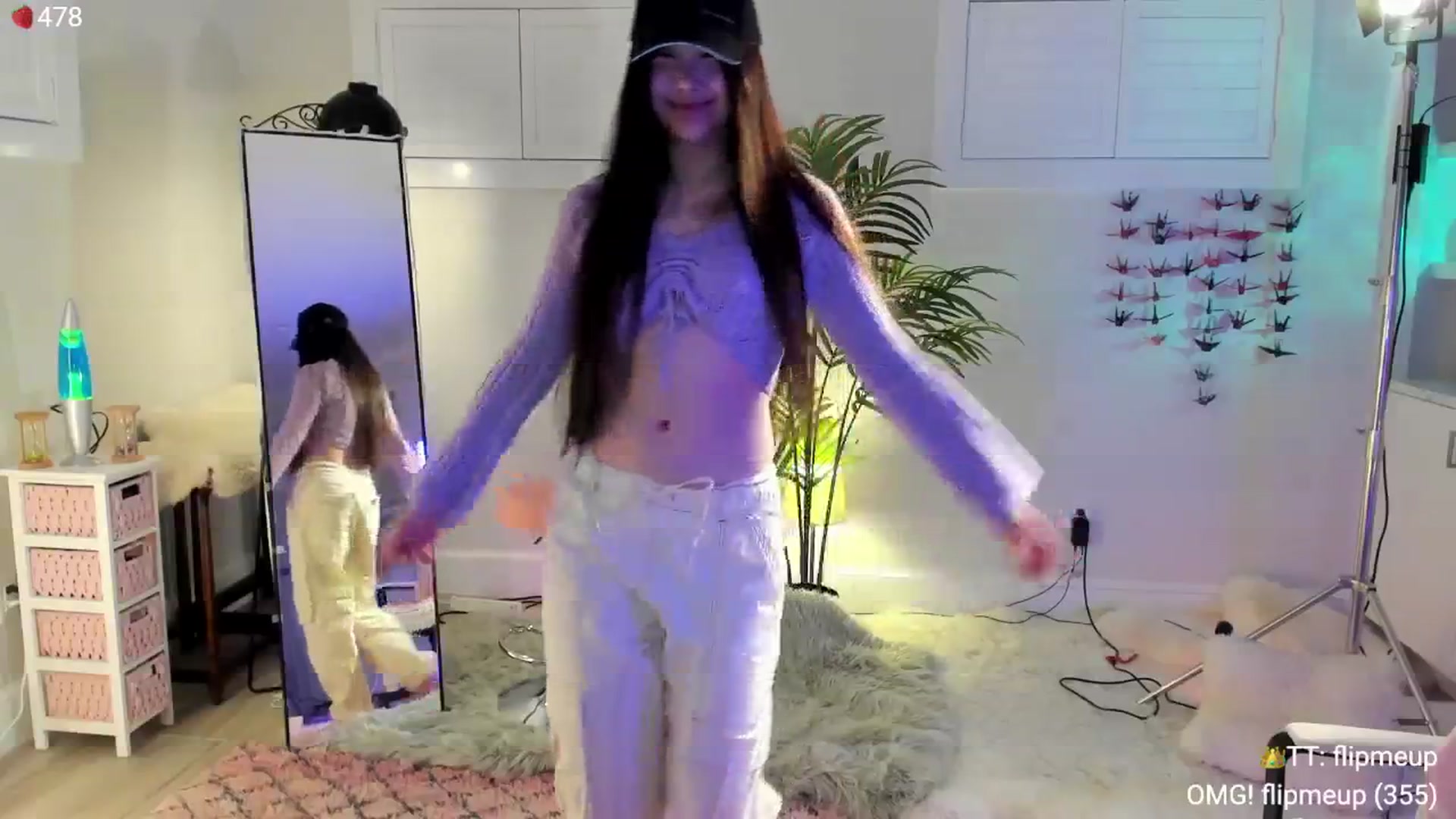 Gallery image thumbnail from AcaiBerry's myfreecams stream on, 05/02/2024, 03:06 image 13 of 20