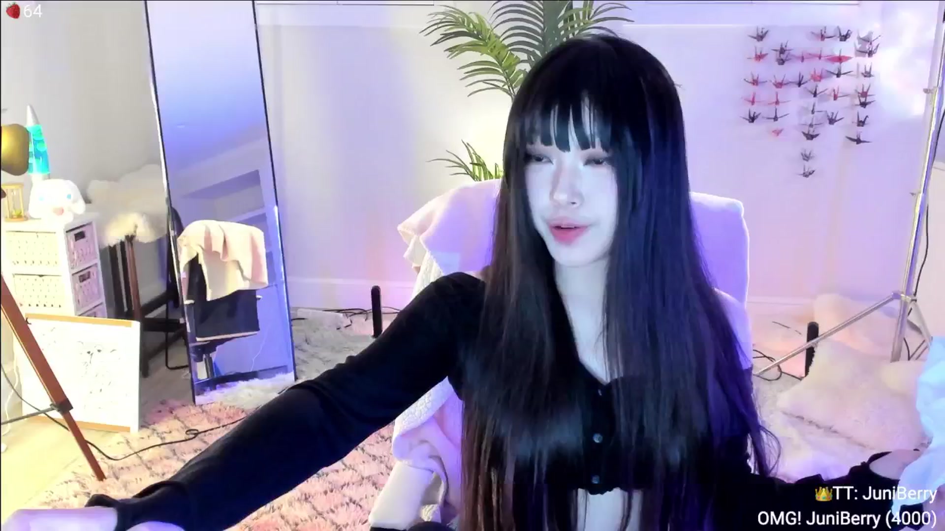 Gallery image thumbnail from AcaiBerry's myfreecams stream on, 05/05/2024, 07:34 image 8 of 20