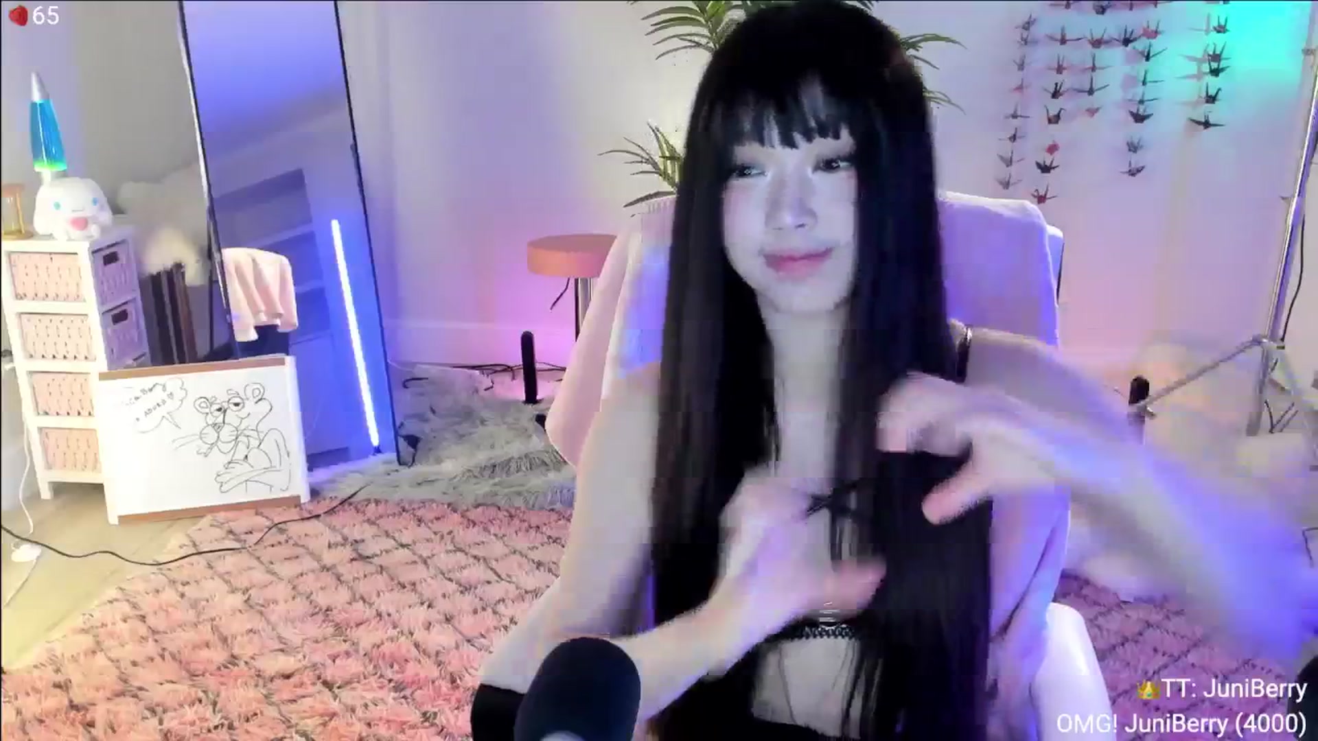 Gallery image thumbnail from AcaiBerry's myfreecams stream on, 05/18/2024, 04:15 image 18 of 20