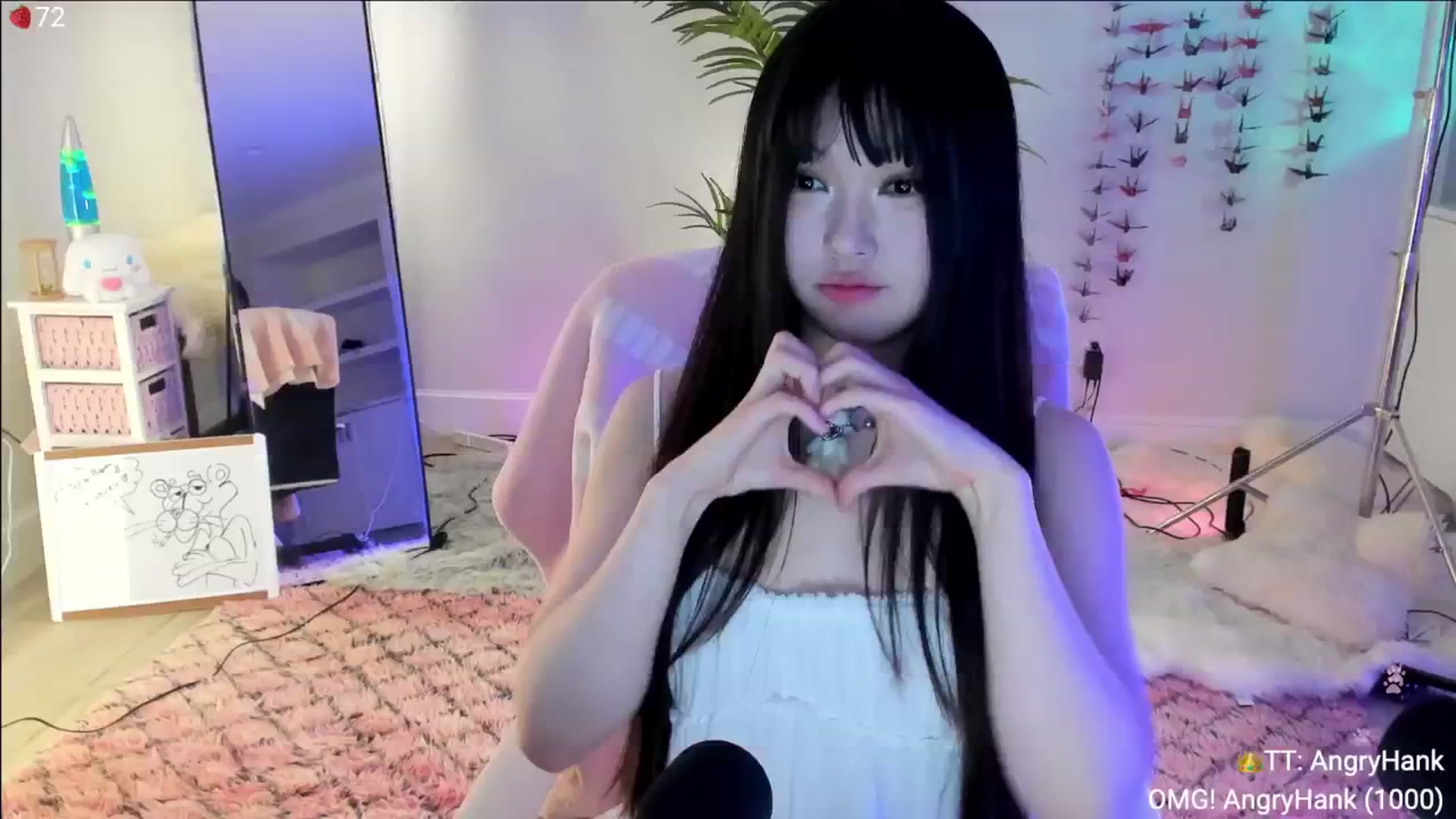 Gallery image thumbnail from AcaiBerry's myfreecams stream on, 05/23/2024, 06:56 image 6 of 20